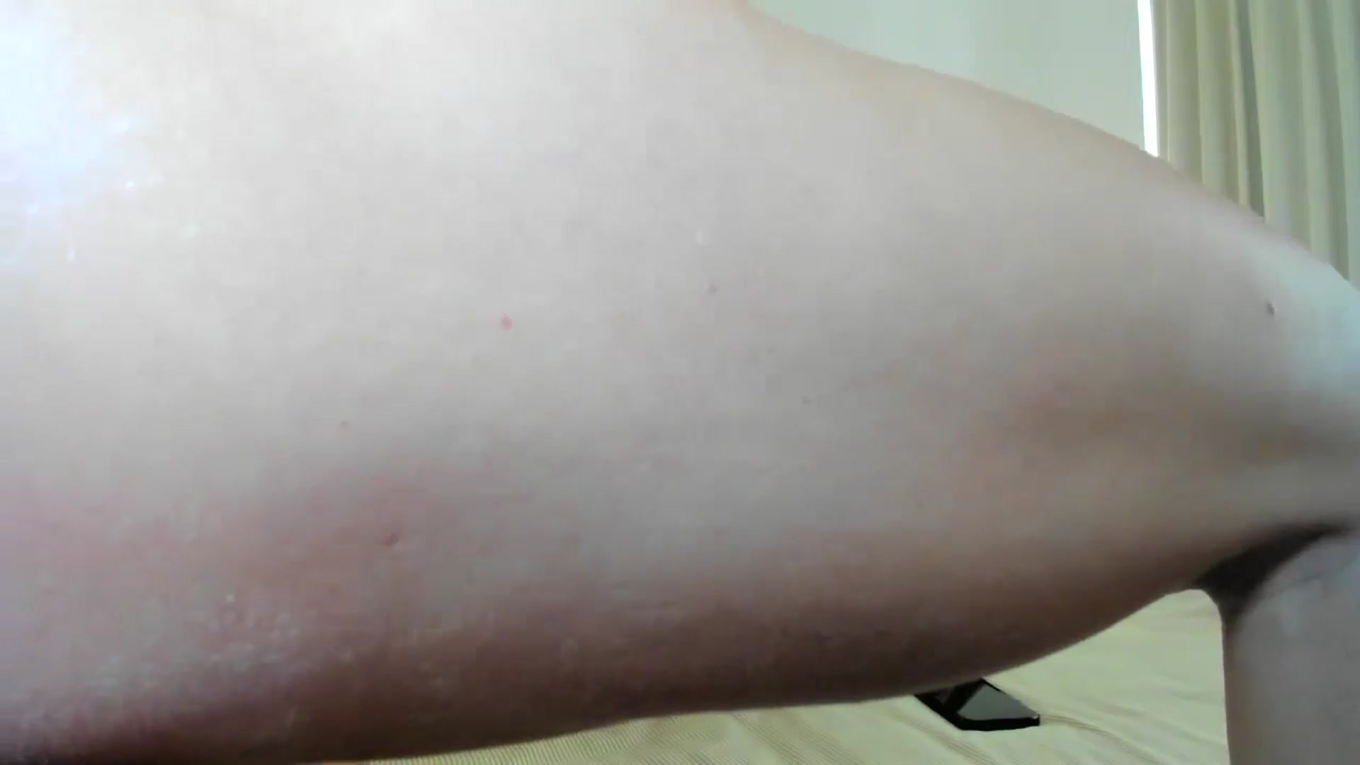 Gallery image thumbnail from thewolfof_MFC's myfreecams stream on, 07/16/2025, 16:31 image 4 of 20