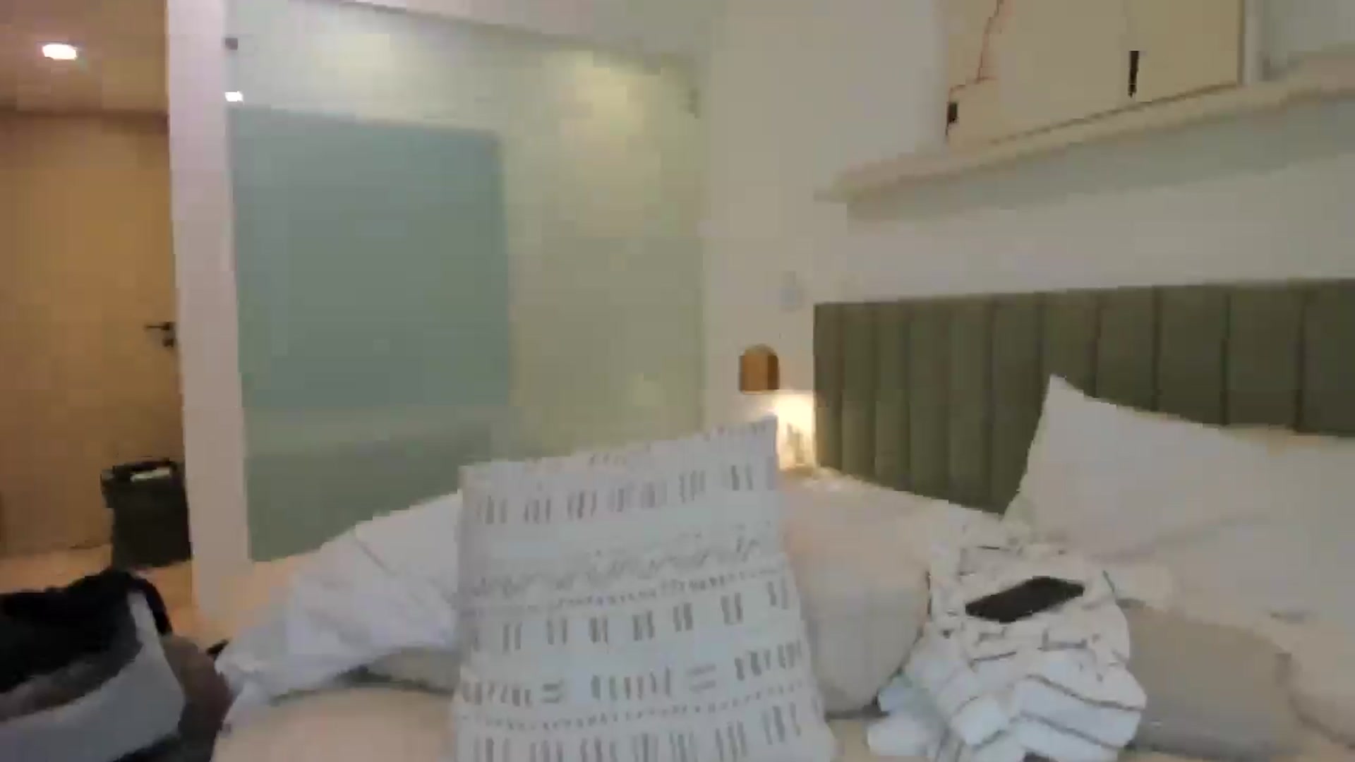 Gallery image thumbnail from thewolfof_MFC's myfreecams stream on, 09/07/2025, 14:59 image 19 of 20