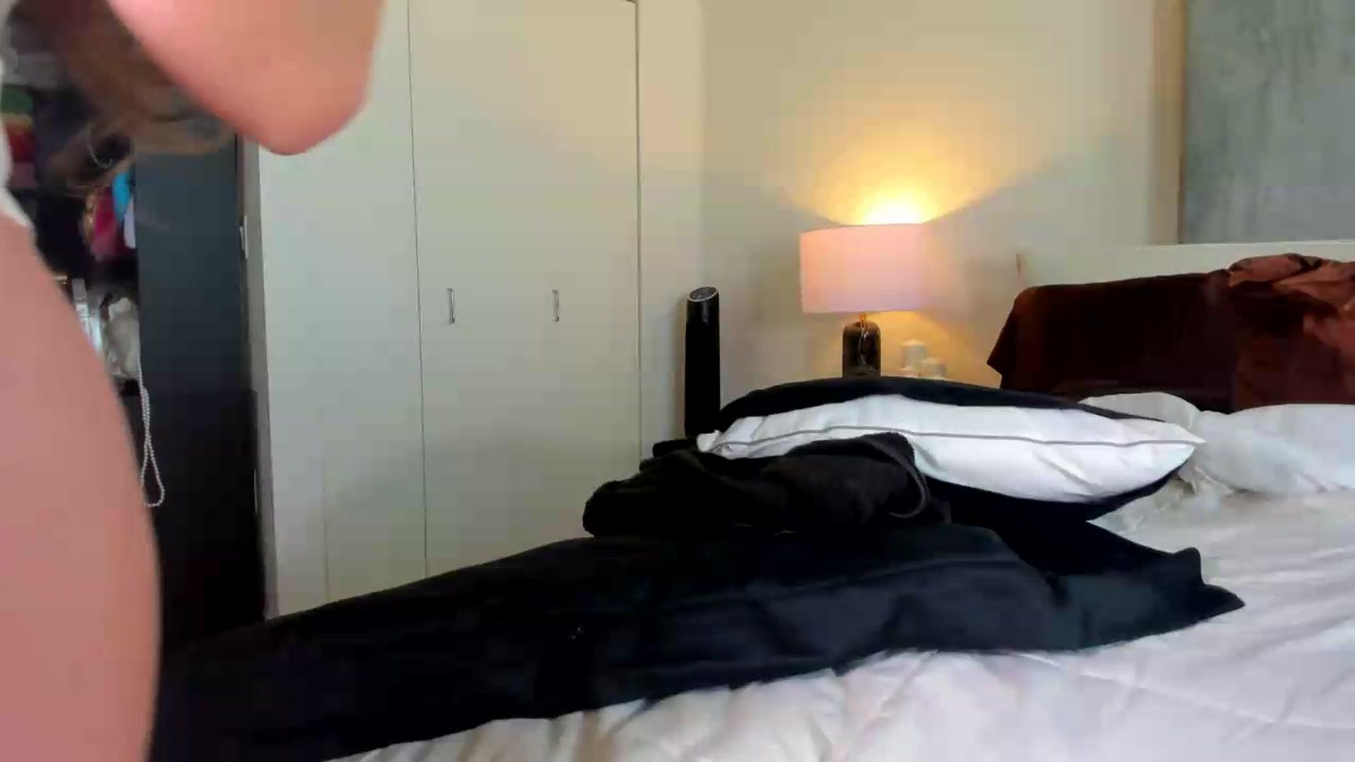Gallery image thumbnail from thewolfof_MFC's myfreecams stream on, 05/27/2026, 16:34 image 9 of 20