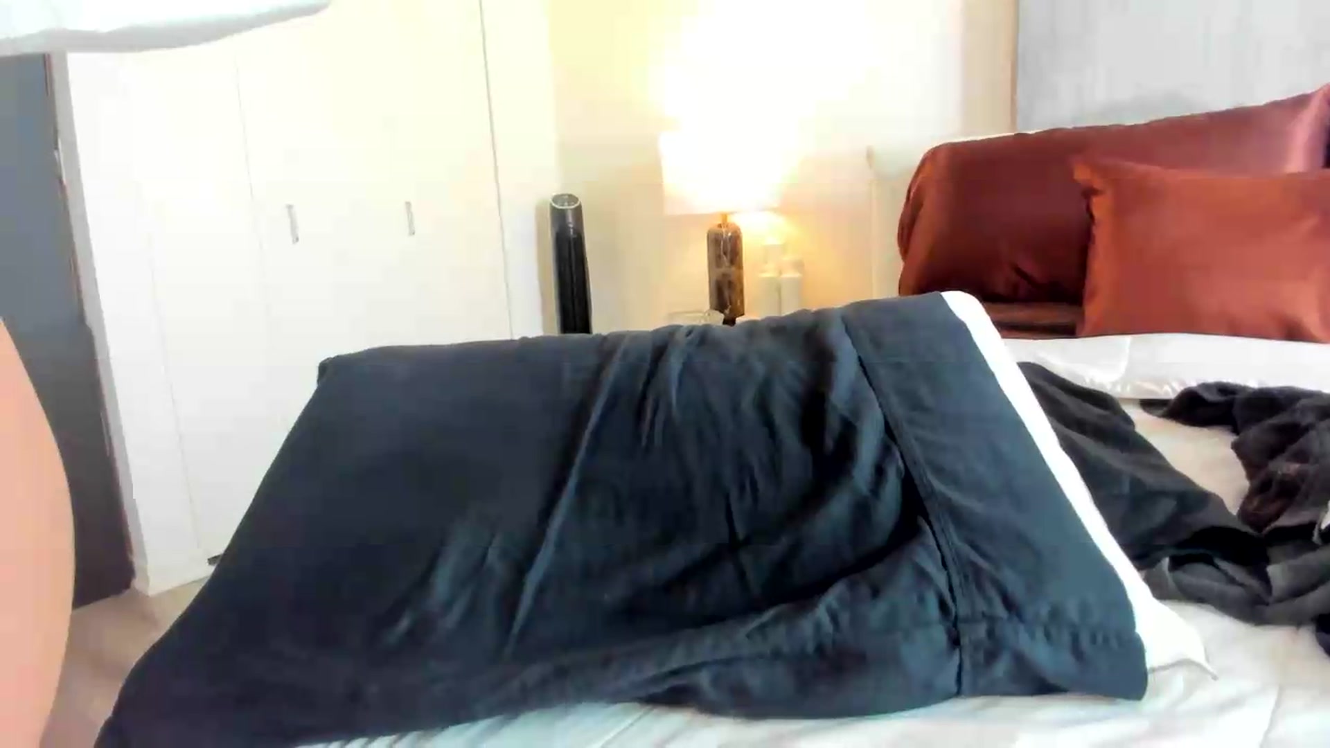 Gallery image thumbnail from thewolfof_MFC's myfreecams stream on, 08/14/2026, 14:49 image 19 of 20