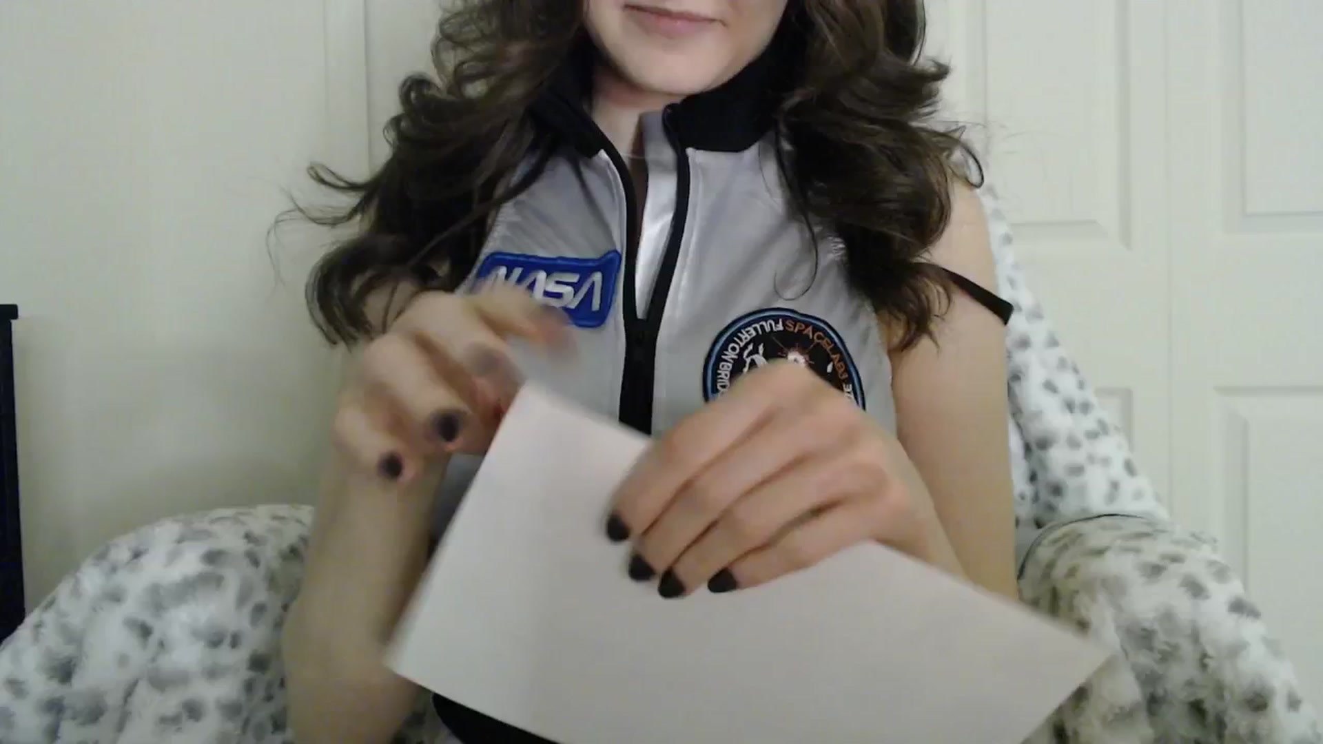 Gallery image thumbnail from thisisAname's myfreecams stream on, 12/19/2025, 05:27 image 5 of 20