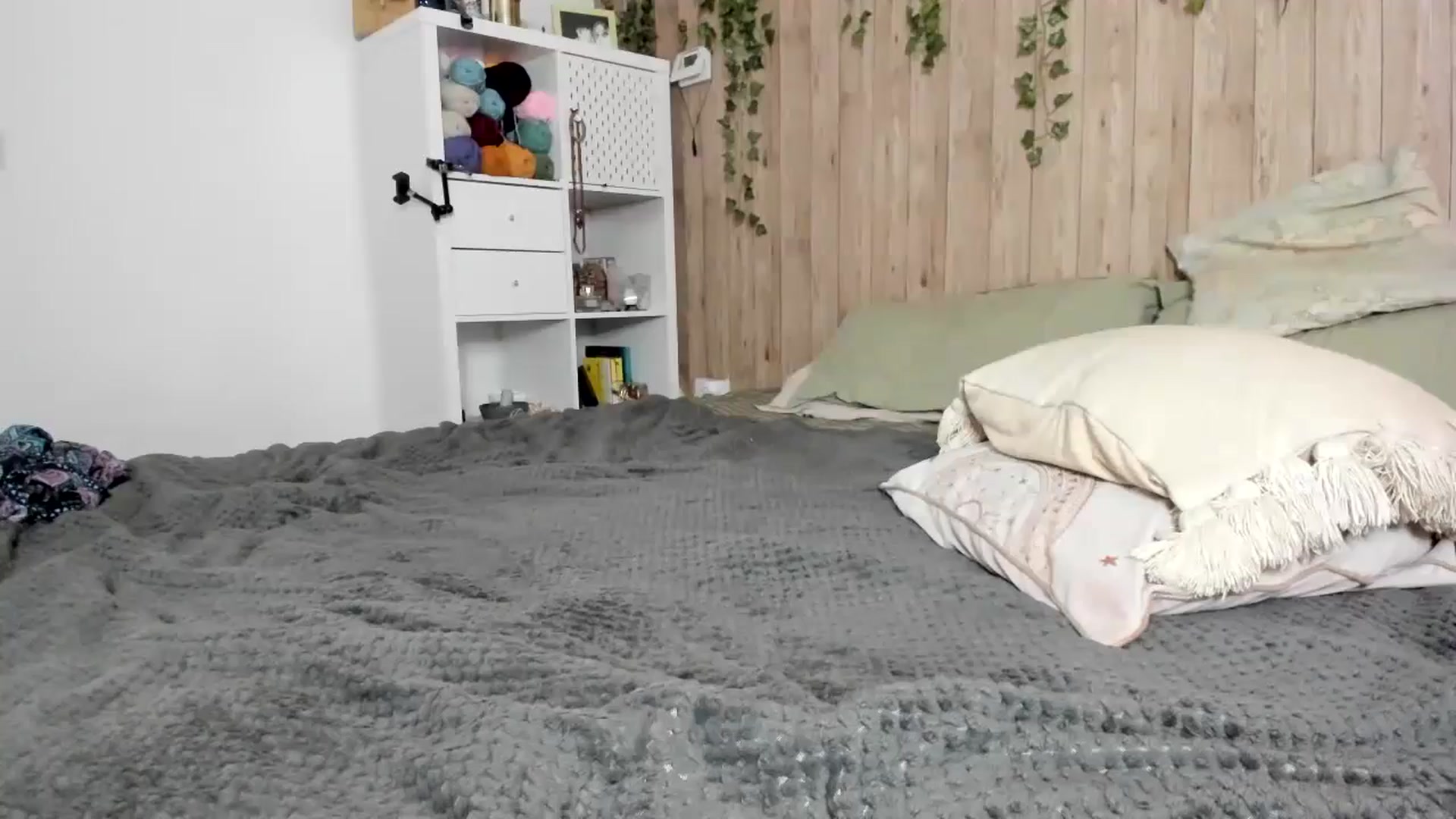 Gallery image thumbnail from thisisjessdx's myfreecams stream on, 07/06/2024, 19:16 image 19 of 20