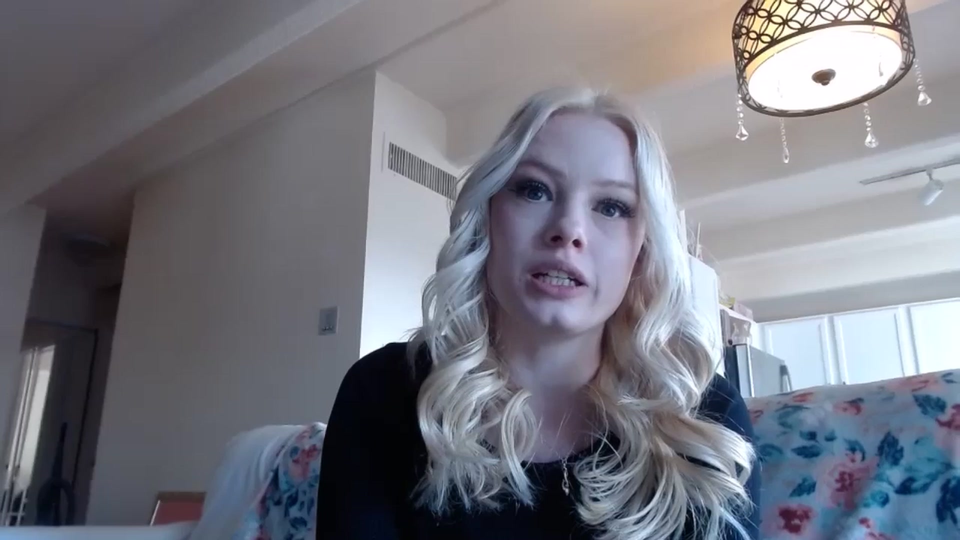 Gallery image thumbnail from thtoneblonde's myfreecams stream on, 01/19/2025, 20:08 image 14 of 20