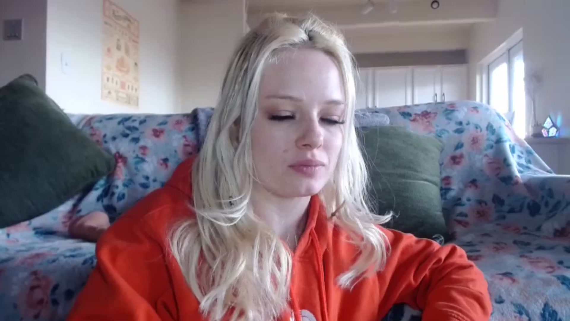 Gallery image thumbnail from thtoneblonde's myfreecams stream on, 02/01/2025, 16:45 image 17 of 20