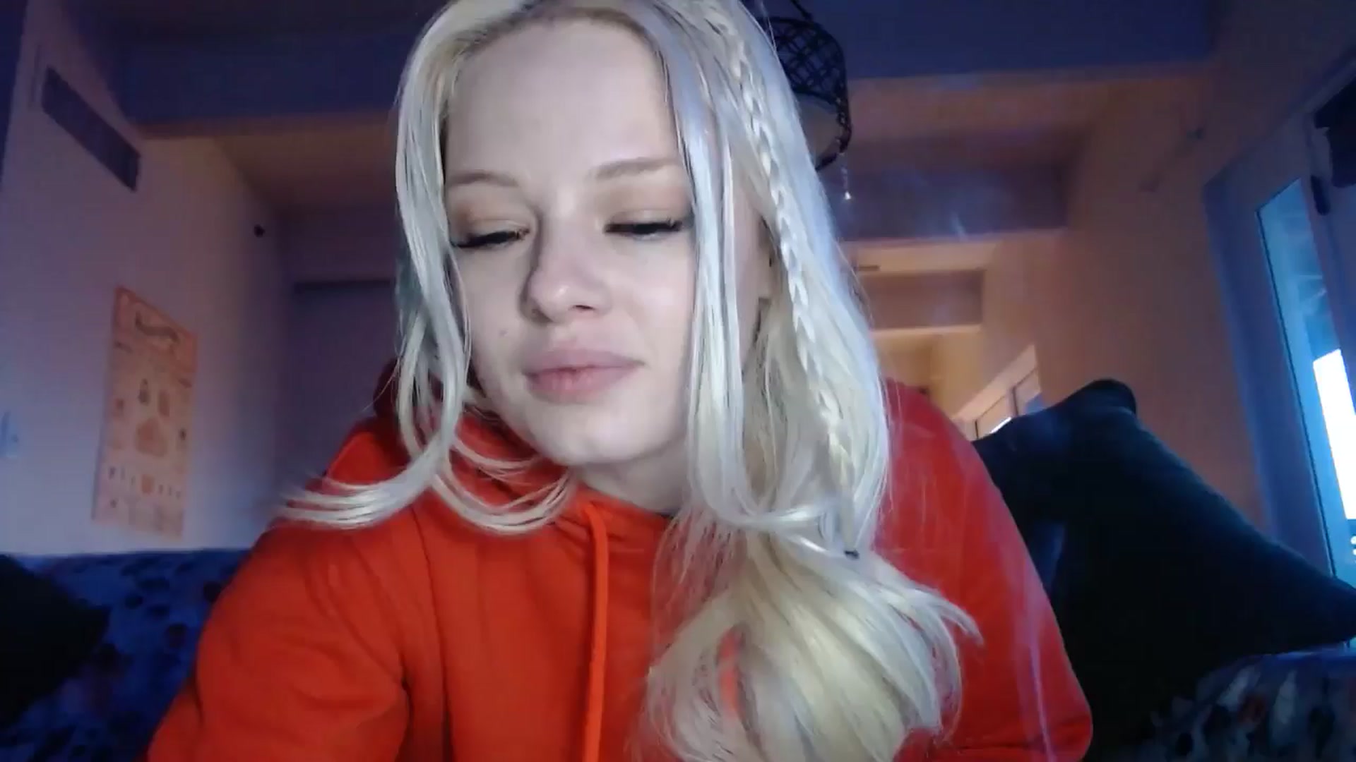 Gallery image thumbnail from thtoneblonde's myfreecams stream on, 02/01/2025, 16:45 image 1 of 20