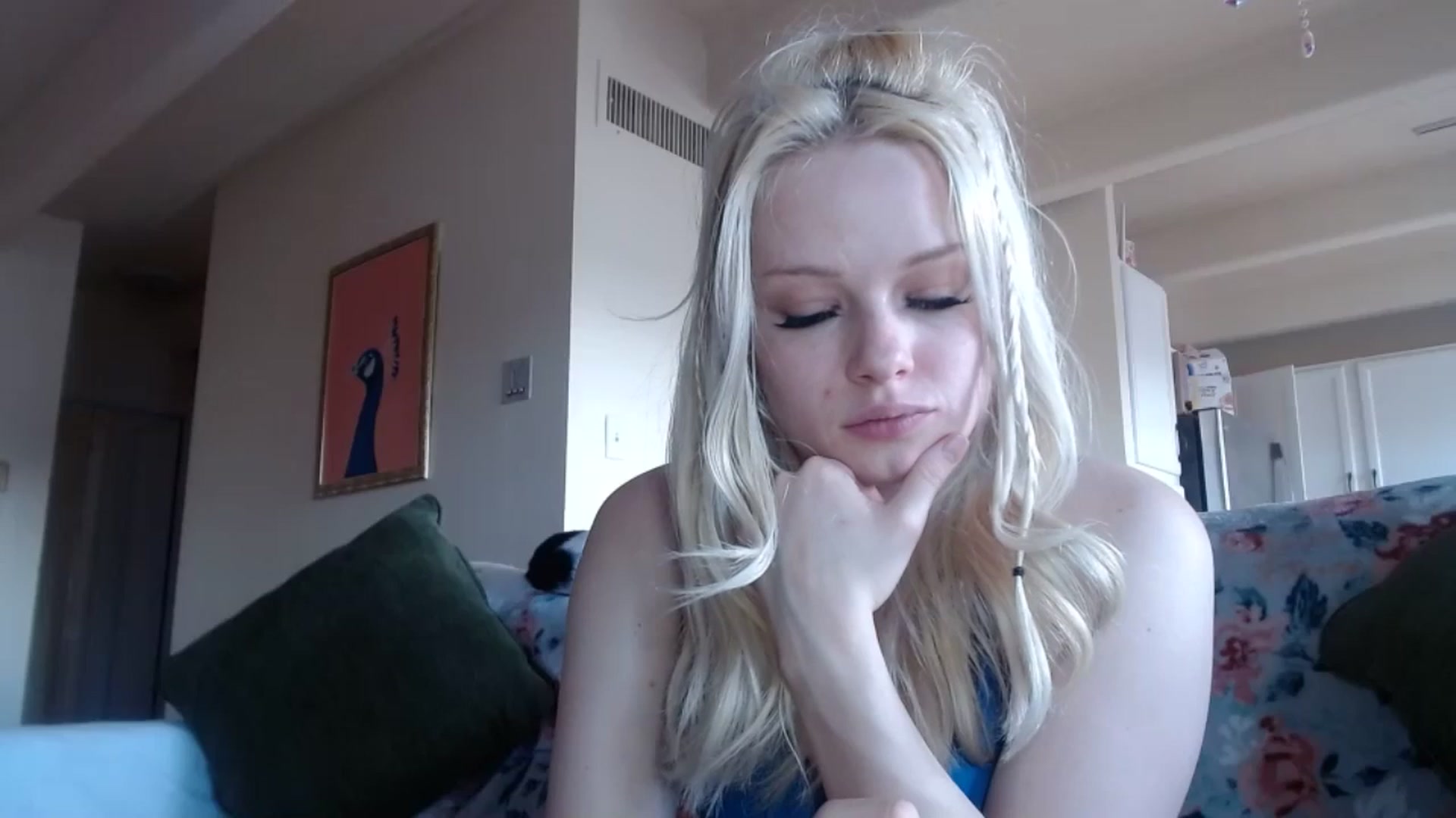 Gallery image thumbnail from thtoneblonde's myfreecams stream on, 02/01/2025, 18:05 image 4 of 20