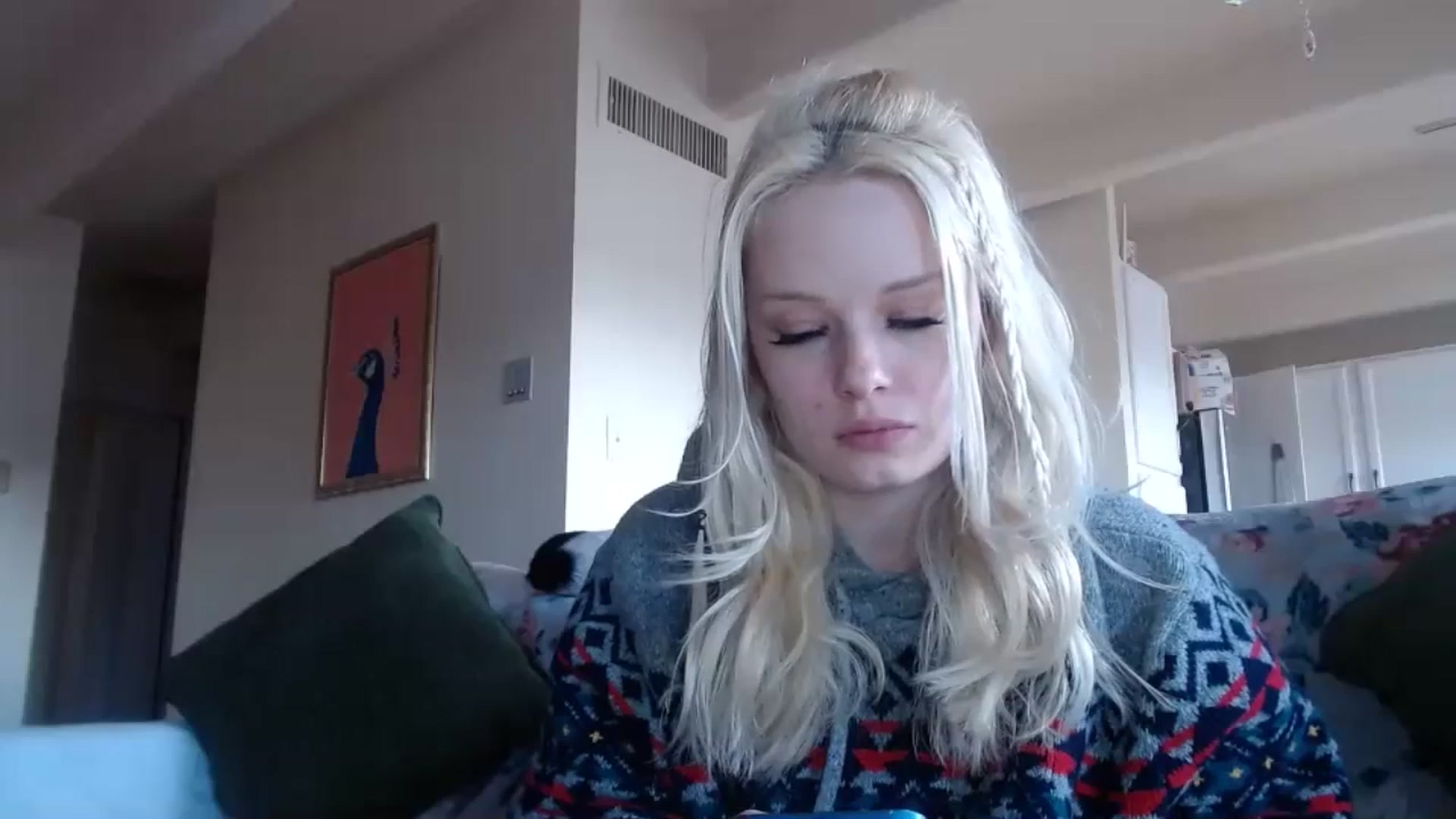 Gallery image thumbnail from thtoneblonde's myfreecams stream on, 02/01/2025, 18:05 image 7 of 20