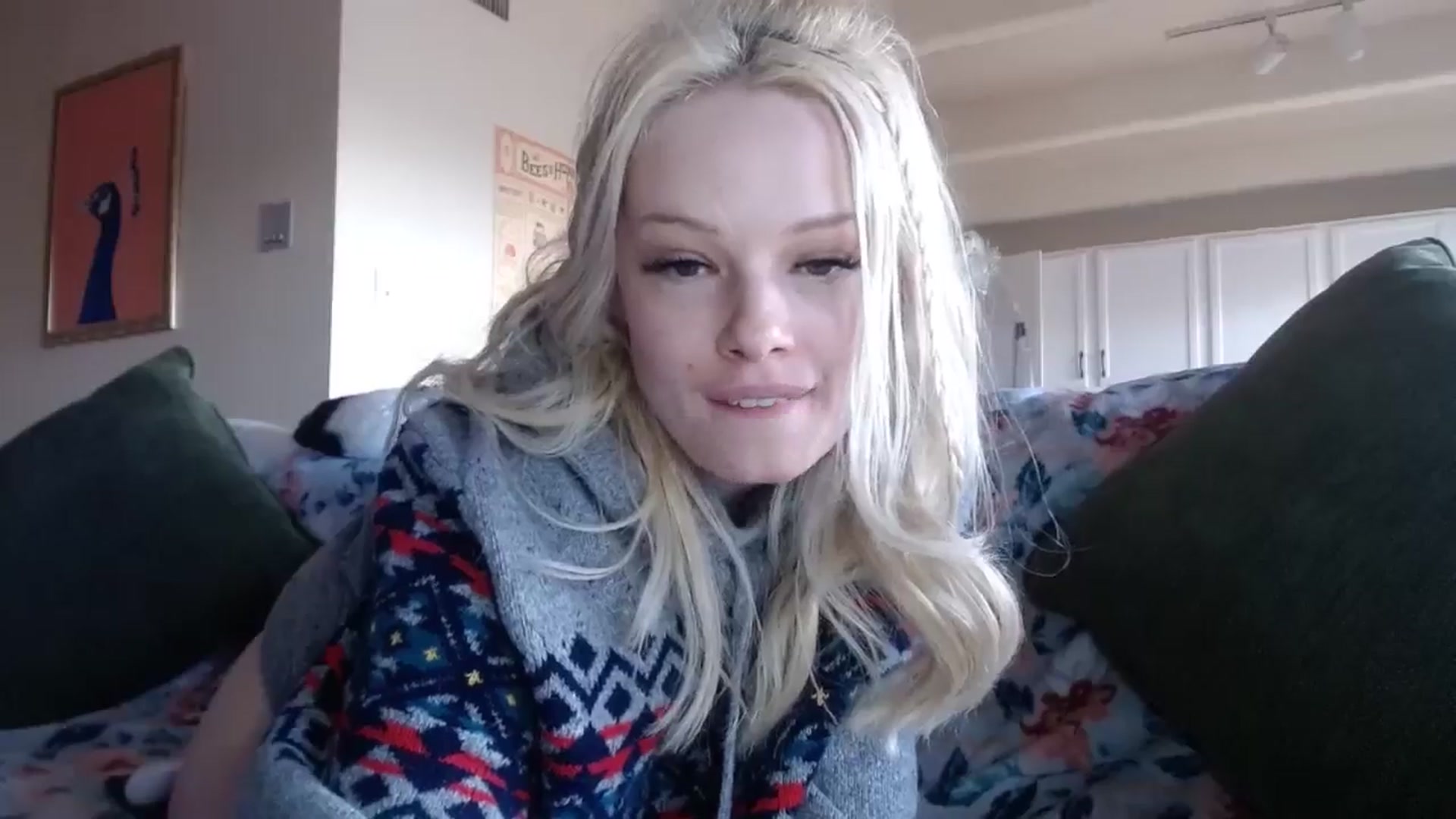Gallery image thumbnail from thtoneblonde's myfreecams stream on, 02/01/2025, 18:05 image 14 of 20