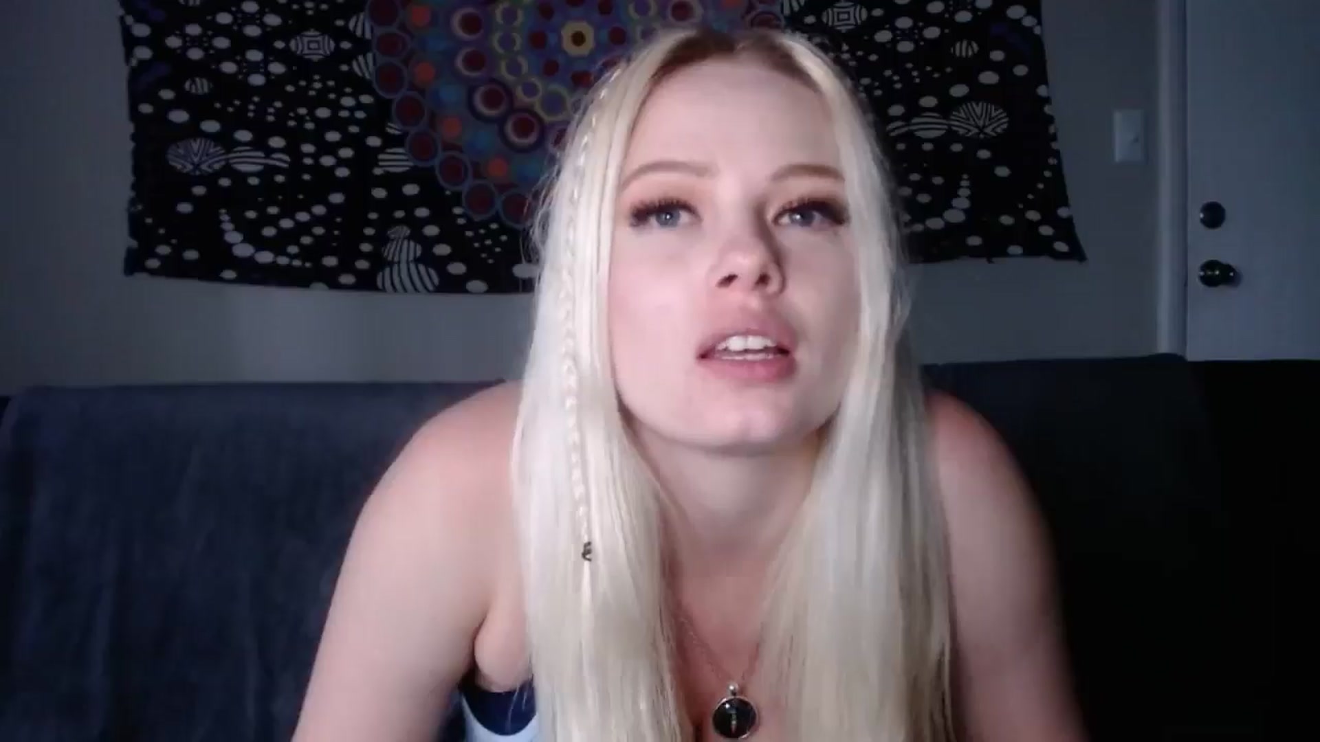 Gallery image thumbnail from thtoneblonde's myfreecams stream on, 08/24/2025, 20:11 image 15 of 20