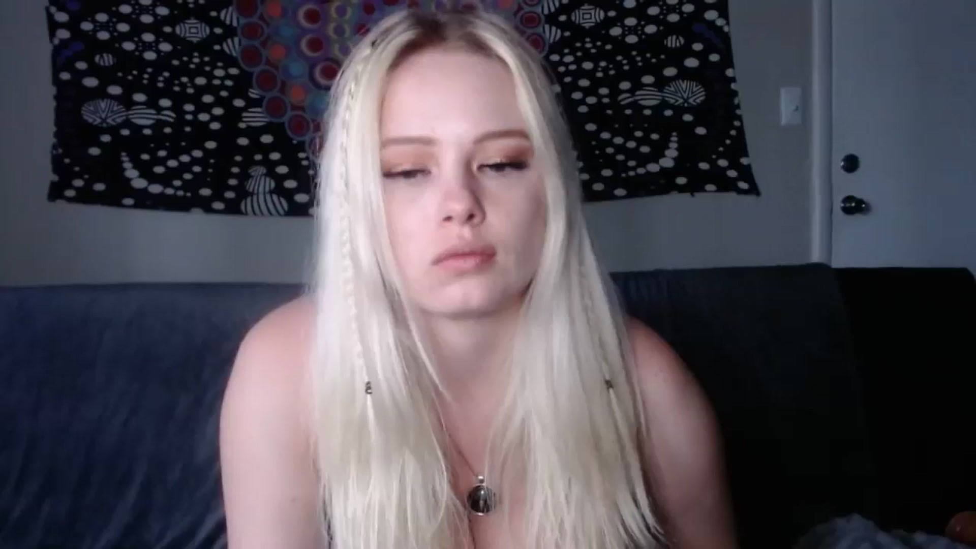 Gallery image thumbnail from thtoneblonde's myfreecams stream on, 08/24/2025, 20:11 image 20 of 20