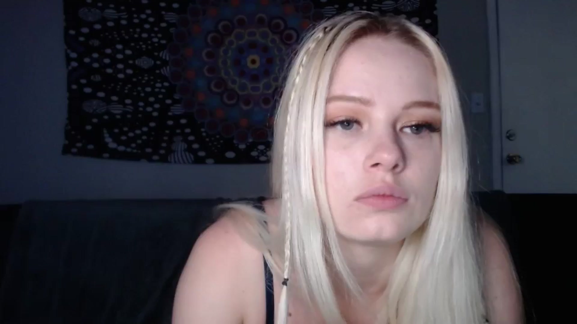 Gallery image thumbnail from thtoneblonde's myfreecams stream on, 08/24/2025, 20:11 image 1 of 20