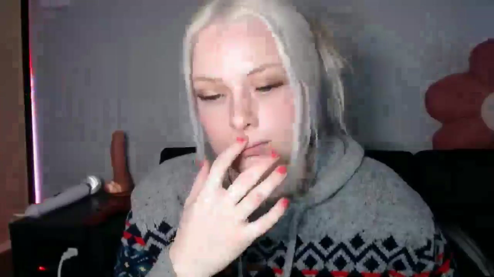 Gallery image thumbnail from thtoneblonde's myfreecams stream on, 10/05/2025, 14:41 image 10 of 20