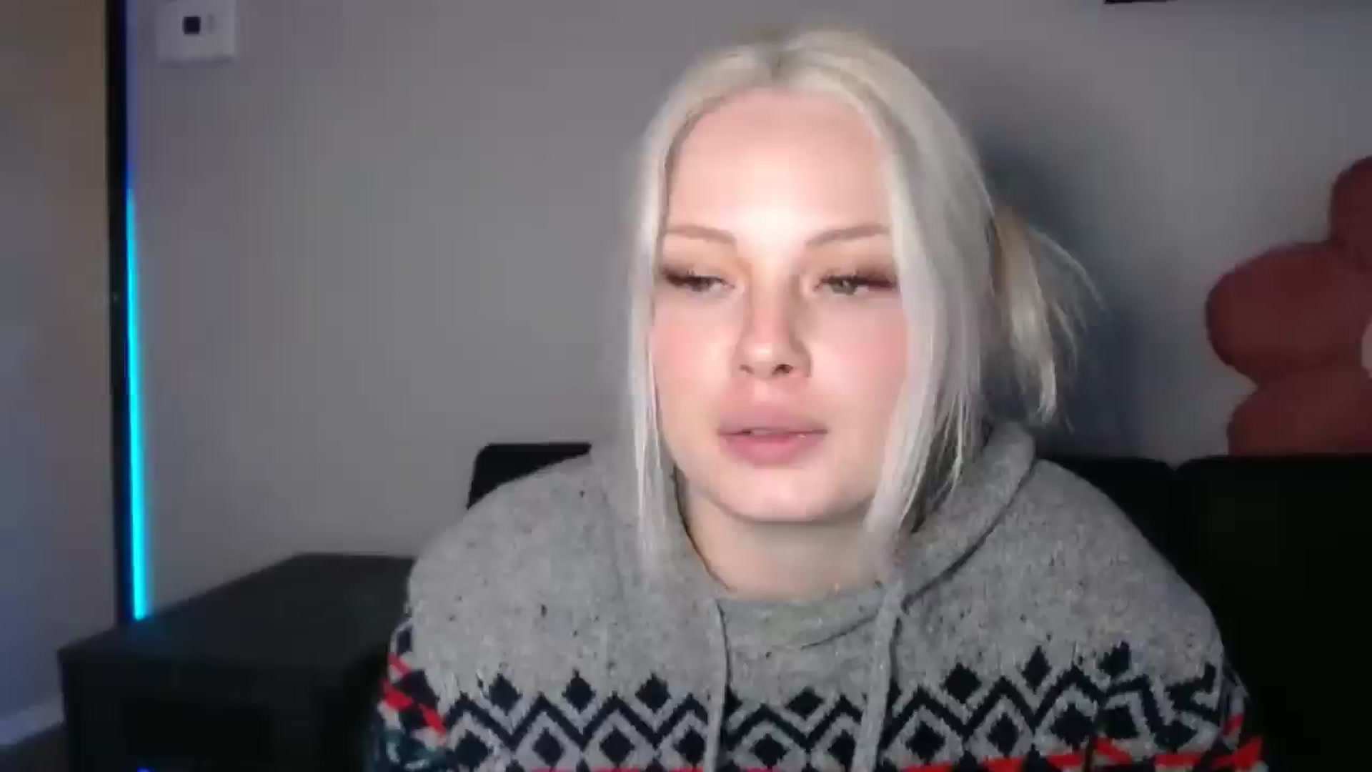Gallery image thumbnail from thtoneblonde's myfreecams stream on, 10/05/2025, 14:41 image 20 of 20