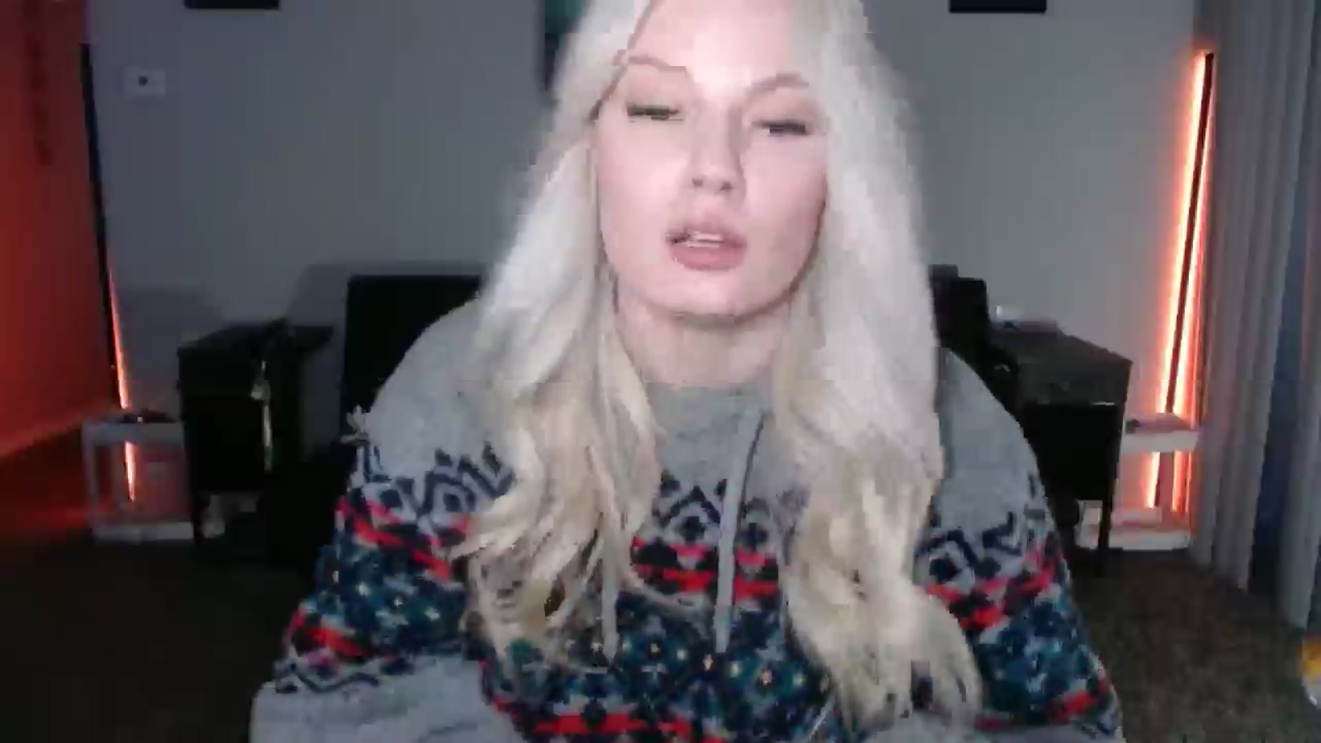 Gallery image thumbnail from thtoneblonde's myfreecams stream on, 10/30/2025, 13:33 image 17 of 20