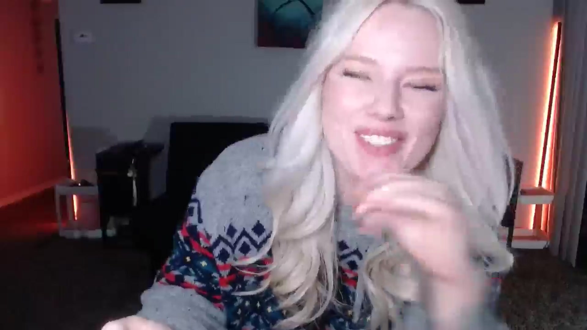 Gallery image thumbnail from thtoneblonde's myfreecams stream on, 10/30/2025, 13:33 image 14 of 20