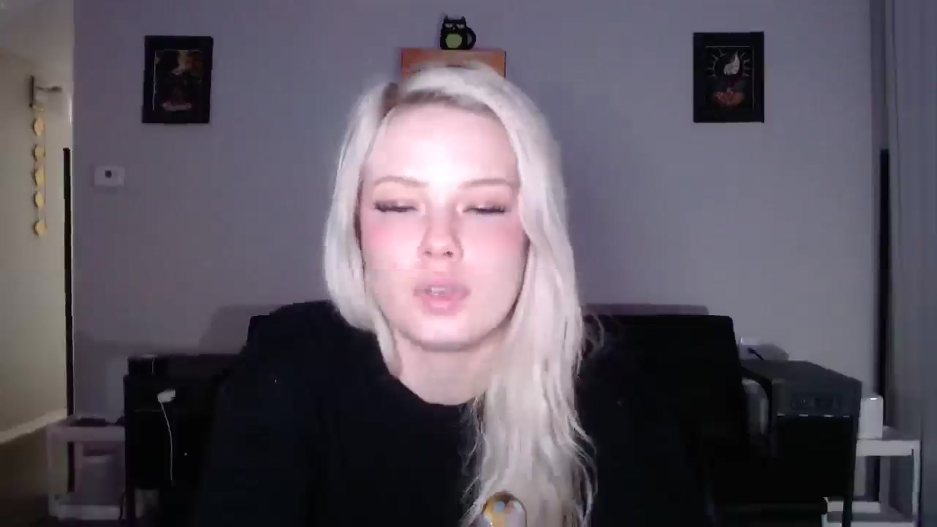 Gallery image thumbnail from thtoneblonde's myfreecams stream on, 11/27/2025, 14:32 image 11 of 20