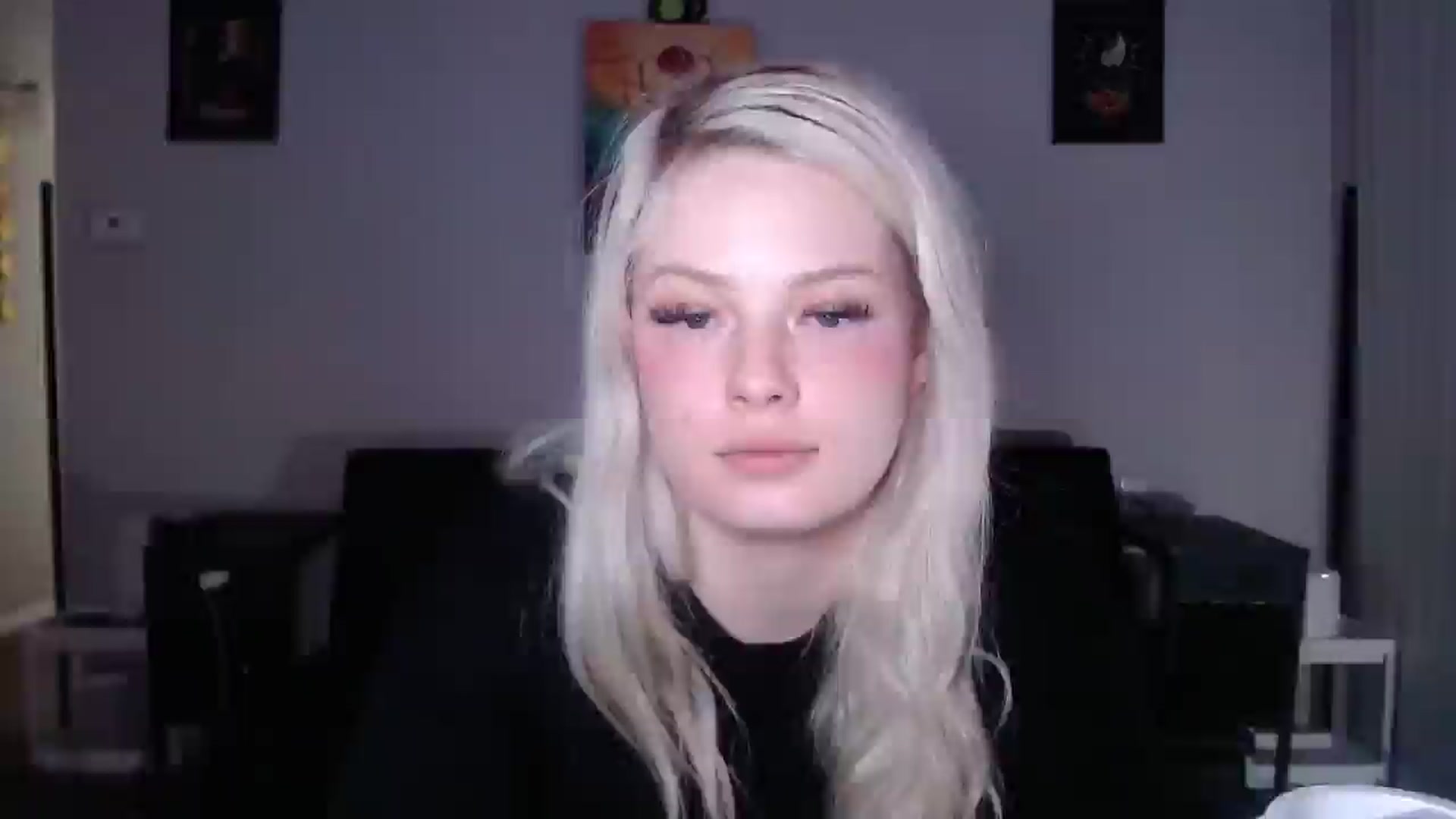 Gallery image thumbnail from thtoneblonde's myfreecams stream on, 11/27/2025, 14:32 image 15 of 20