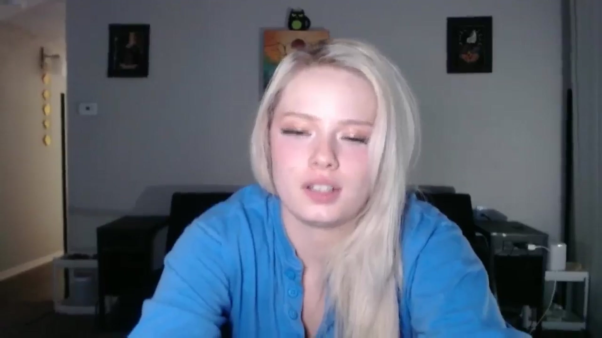 Gallery image thumbnail from thtoneblonde's myfreecams stream on, 11/29/2025, 11:51 image 2 of 20