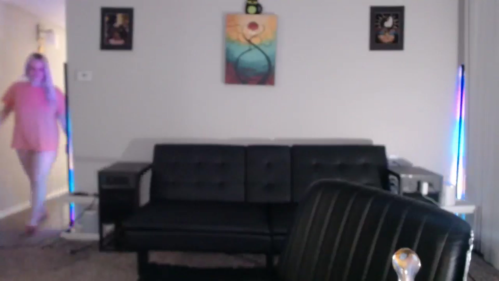 Gallery image thumbnail from thtoneblonde's myfreecams stream on, 12/04/2025, 10:26 image 13 of 20