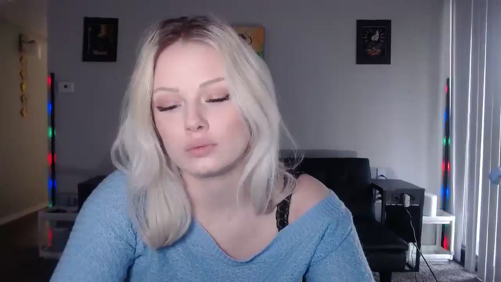 Gallery image thumbnail from thtoneblonde's myfreecams stream on, 01/02/2026, 16:21 image 18 of 20