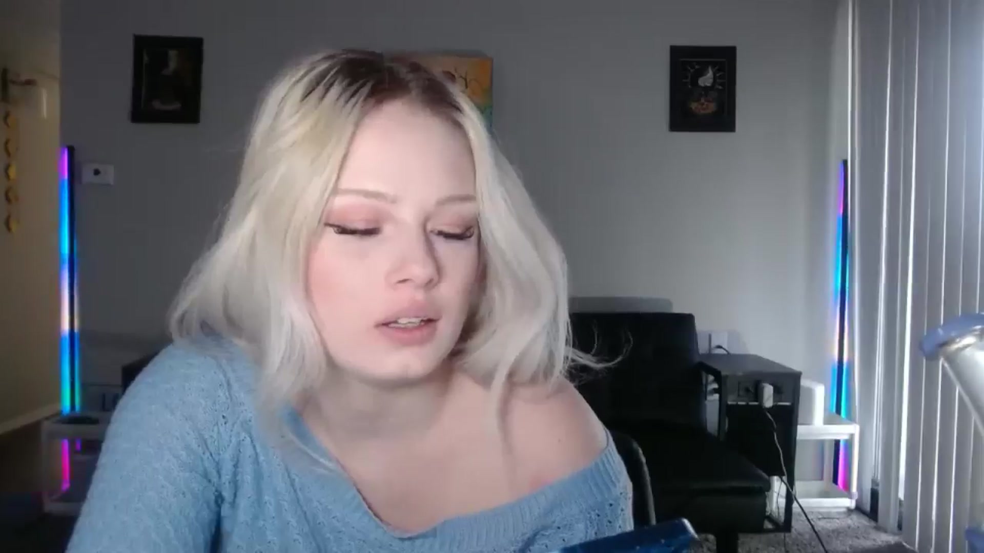 Gallery image thumbnail from thtoneblonde's myfreecams stream on, 01/02/2026, 16:21 image 14 of 20