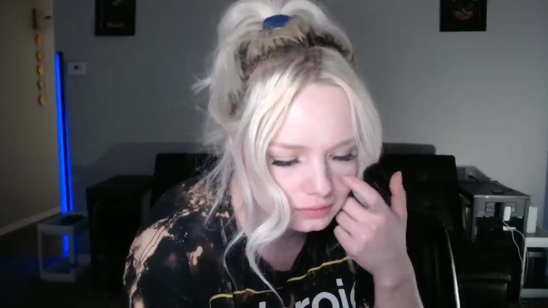 Gallery image thumbnail from thtoneblonde's myfreecams stream on, 03/02/2026, 01:08 image 13 of 20