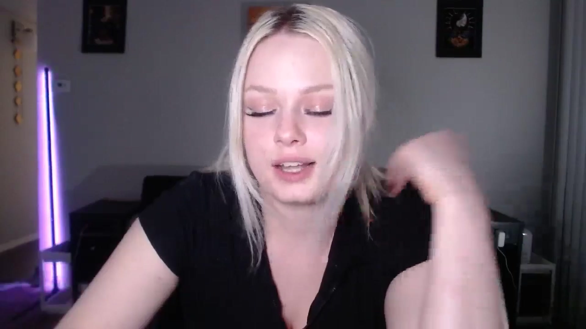 Gallery image thumbnail from thtoneblonde's myfreecams stream on, 03/06/2026, 01:28 image 10 of 20