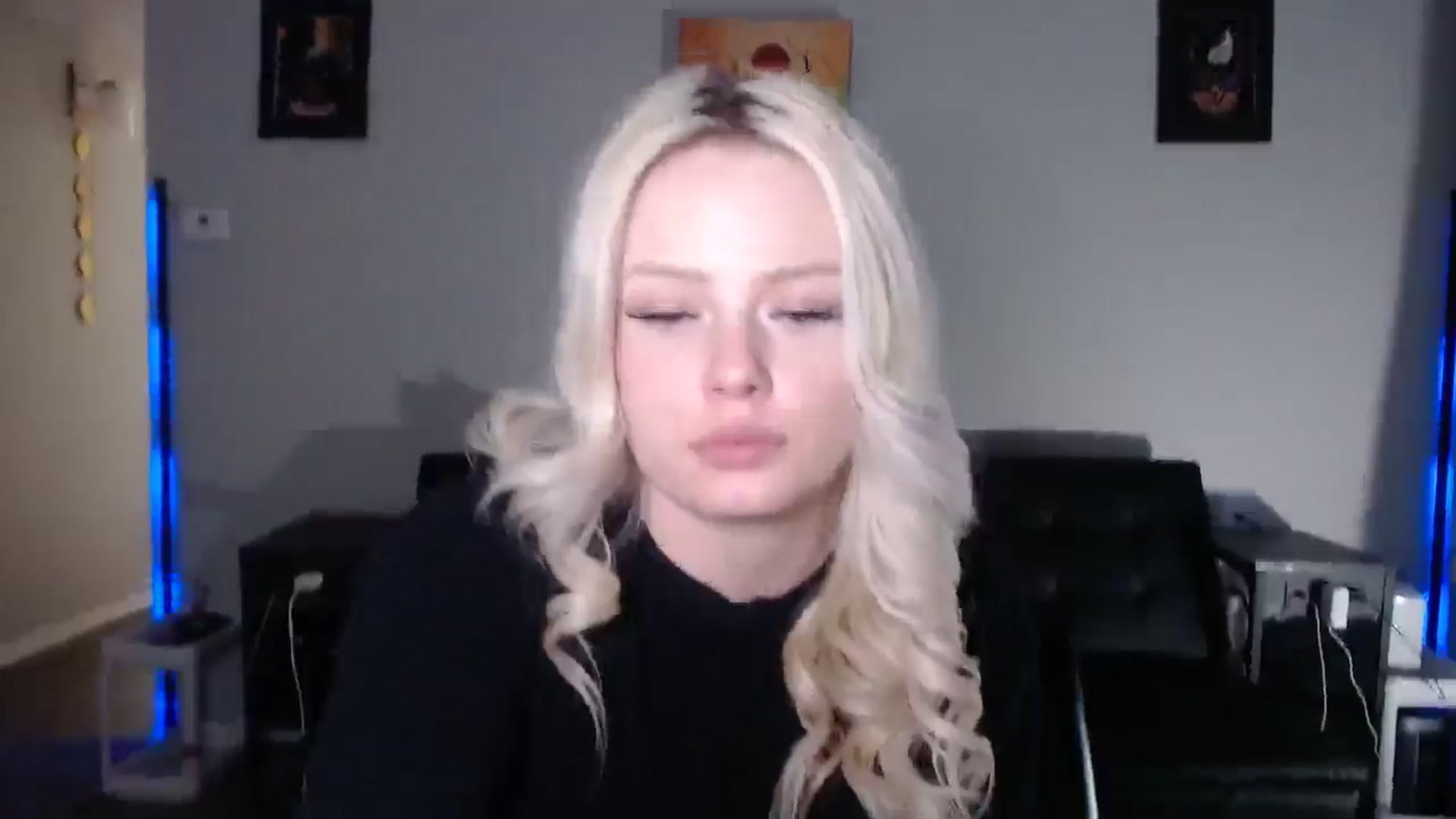 Gallery image thumbnail from thtoneblonde's myfreecams stream on, 03/08/2026, 09:02 image 17 of 20
