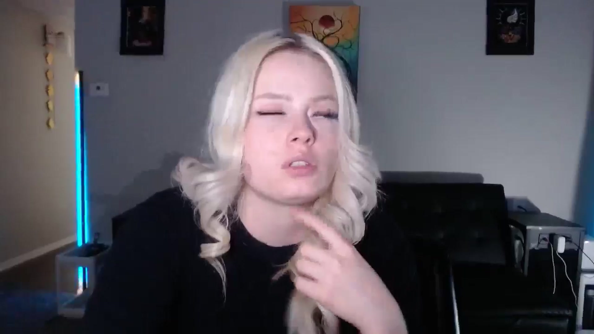 Gallery image thumbnail from thtoneblonde's myfreecams stream on, 03/08/2026, 09:02 image 18 of 20