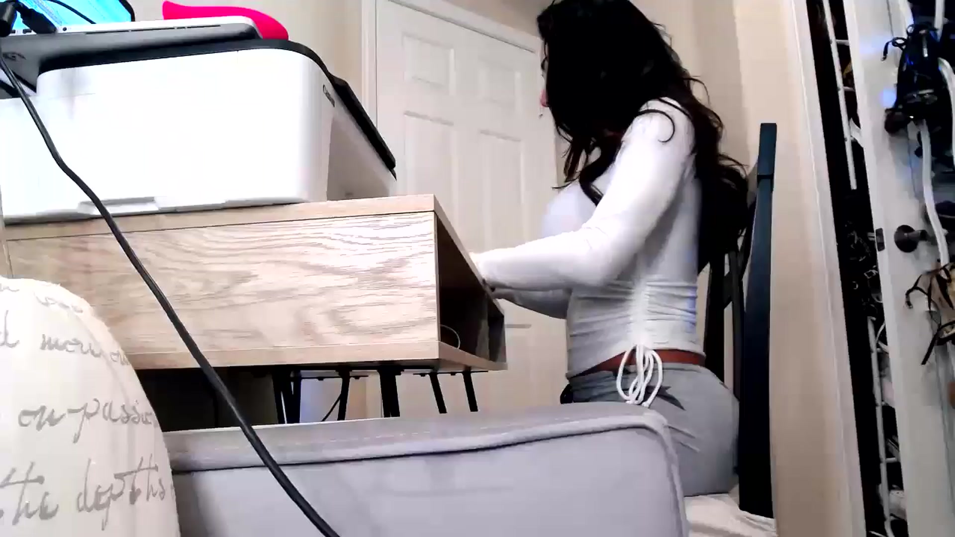 Gallery image thumbnail from tianad143's myfreecams stream on, 03/10/2025, 17:13 image 17 of 20