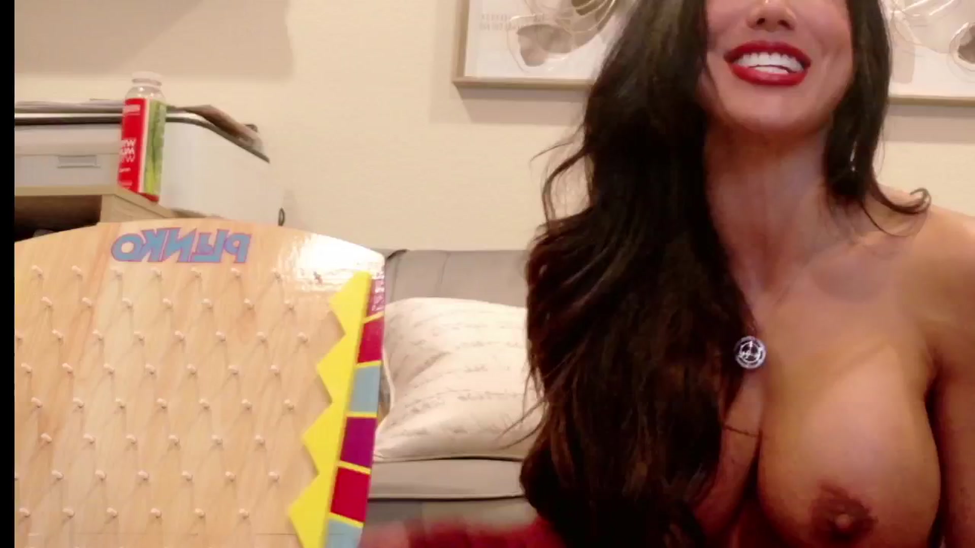 Gallery image thumbnail from tianad143's myfreecams stream on, 06/18/2025, 04:24 image 20 of 20