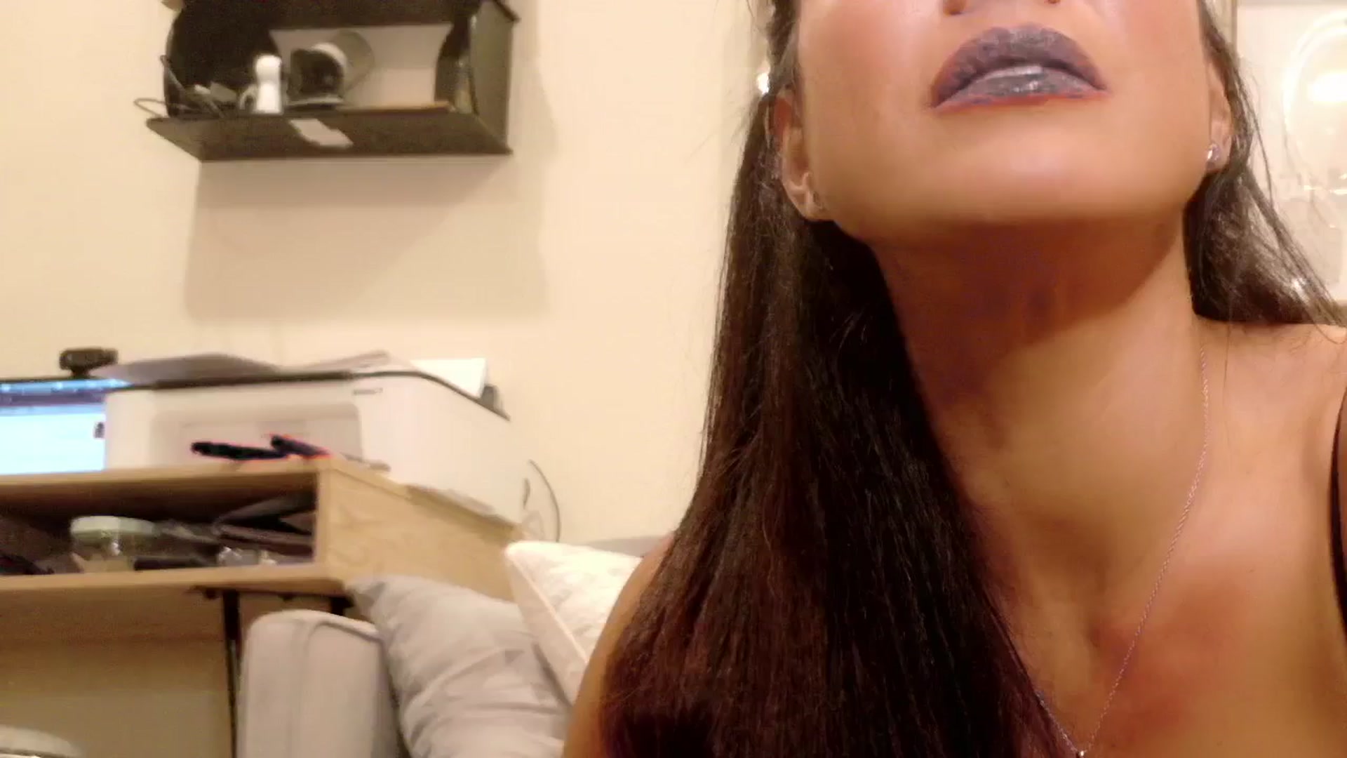 Gallery image thumbnail from tianad143's myfreecams stream on, 06/25/2025, 05:37 image 20 of 20