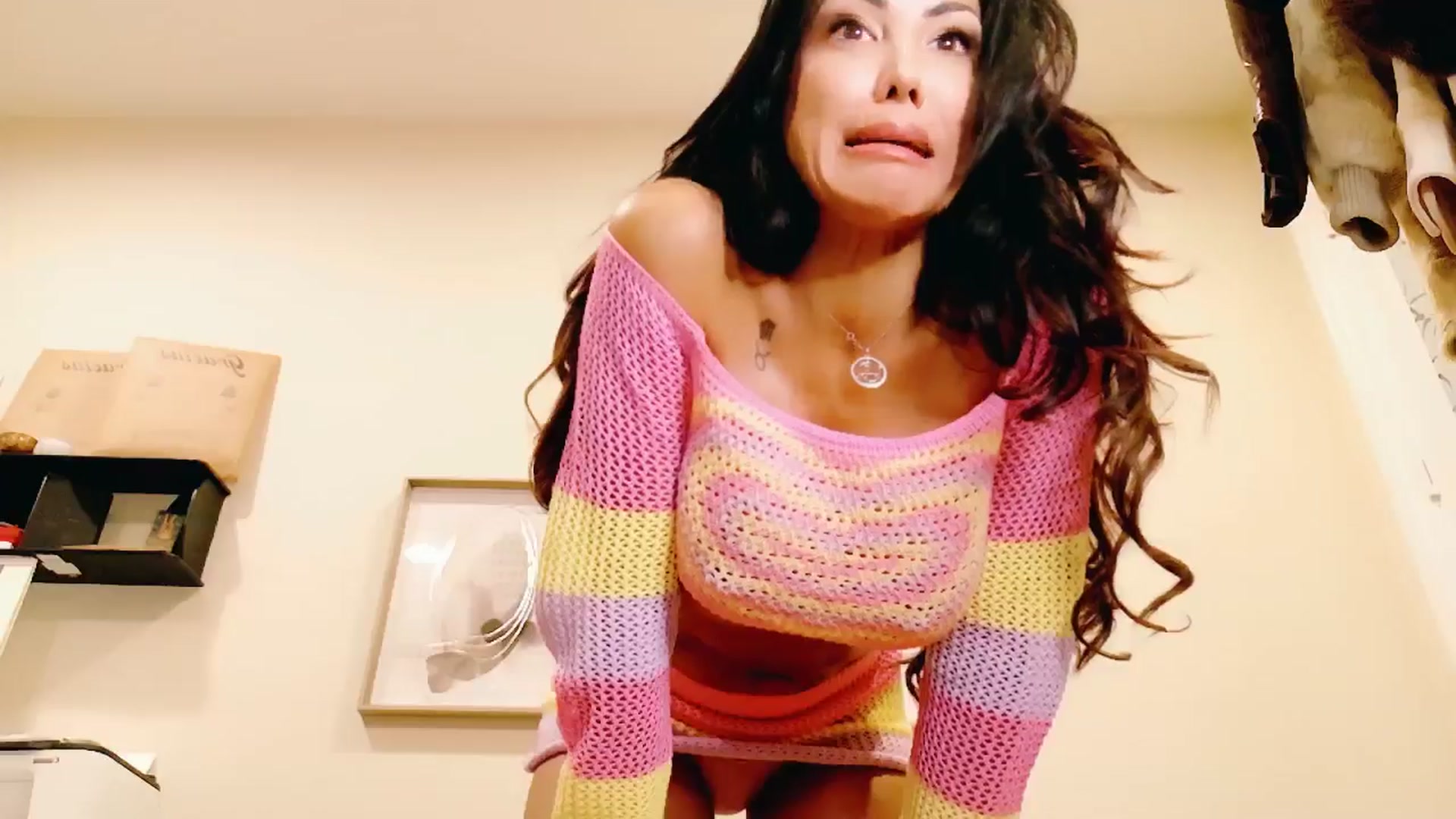 Gallery image thumbnail from tianad143's myfreecams stream on, 08/24/2025, 06:19 image 14 of 20