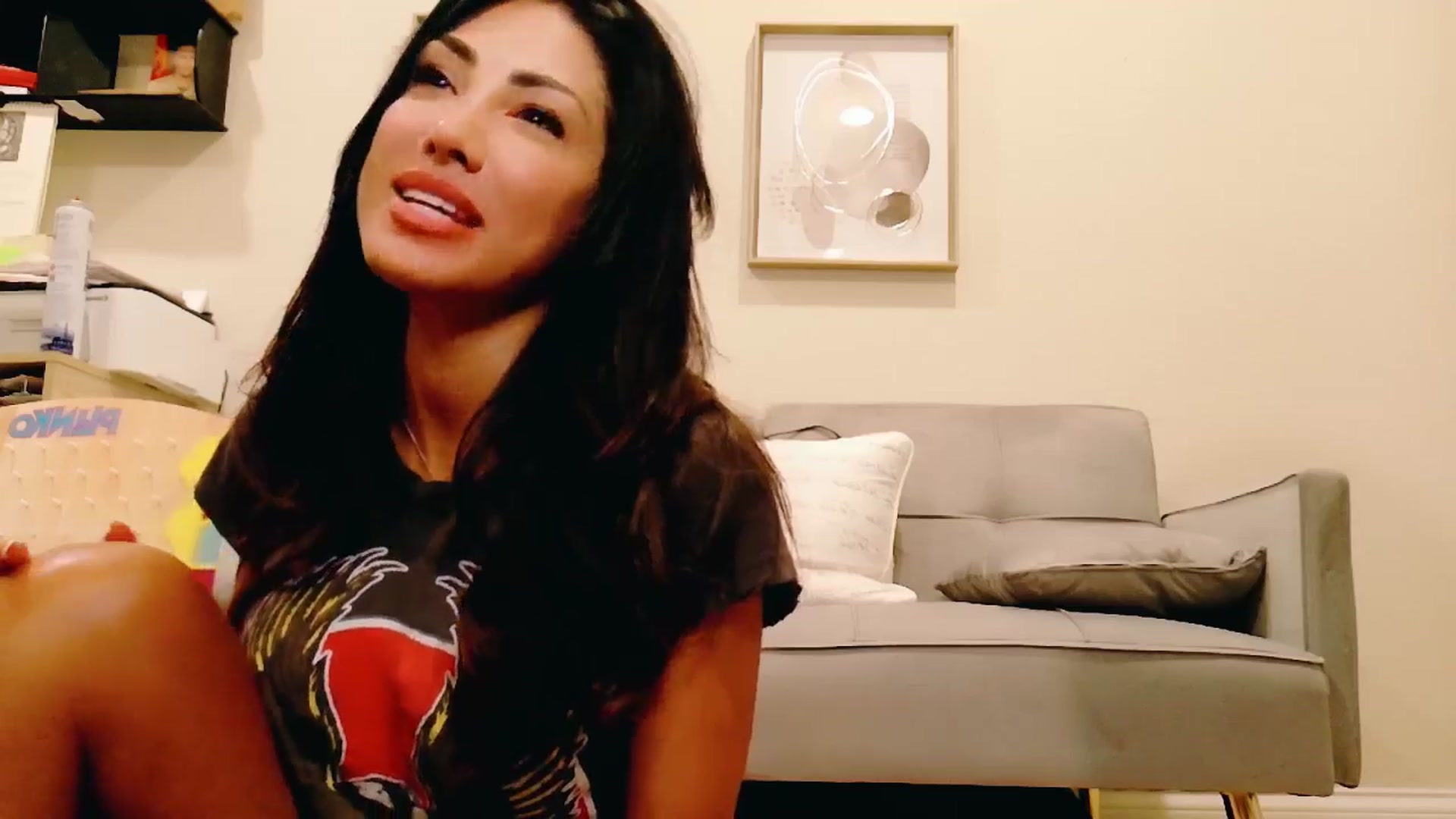 Gallery image thumbnail from tianad143's myfreecams stream on, 09/09/2025, 05:15 image 18 of 20