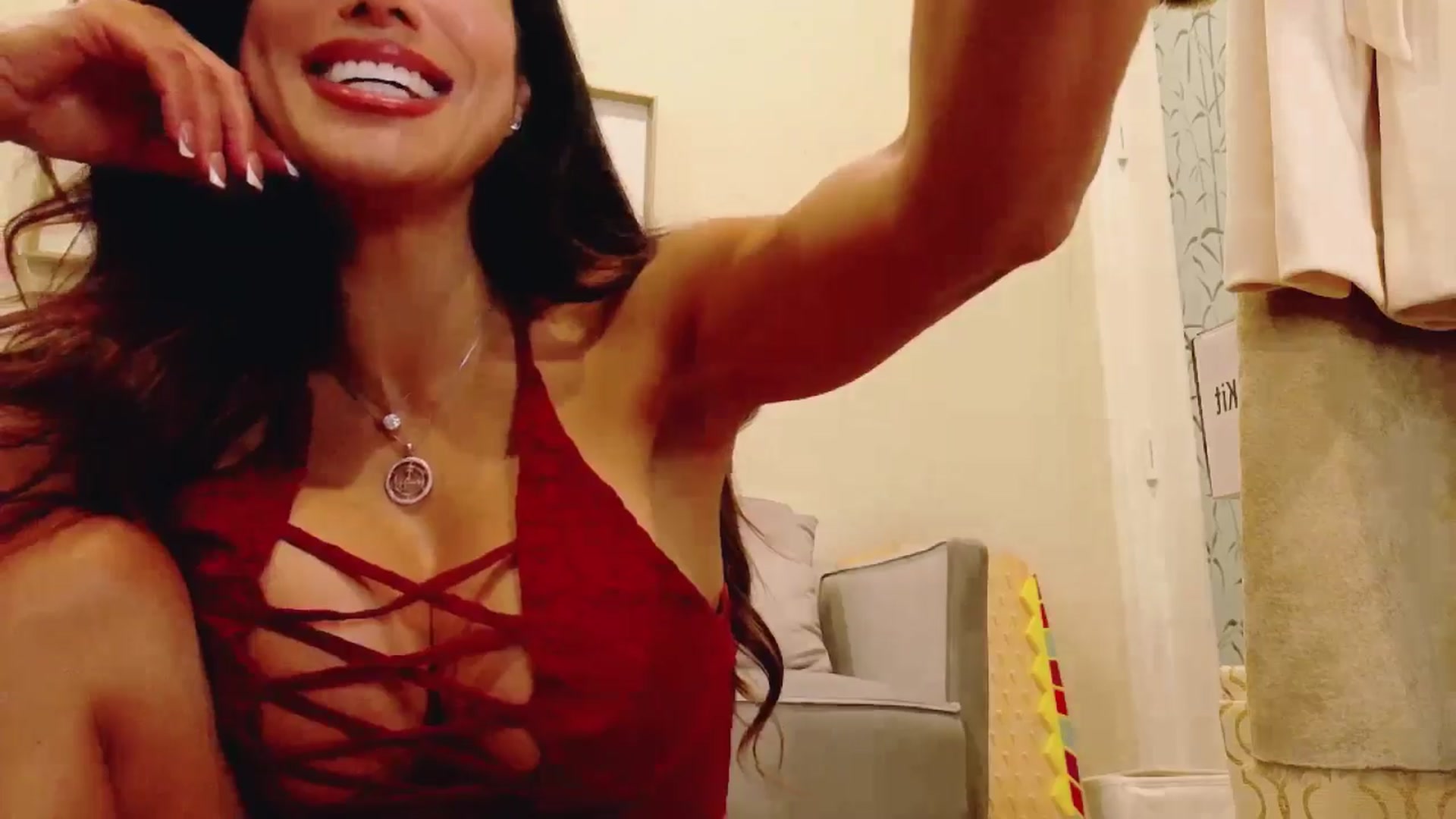 Gallery image thumbnail from tianad143's myfreecams stream on, 11/09/2025, 09:00 image 13 of 20