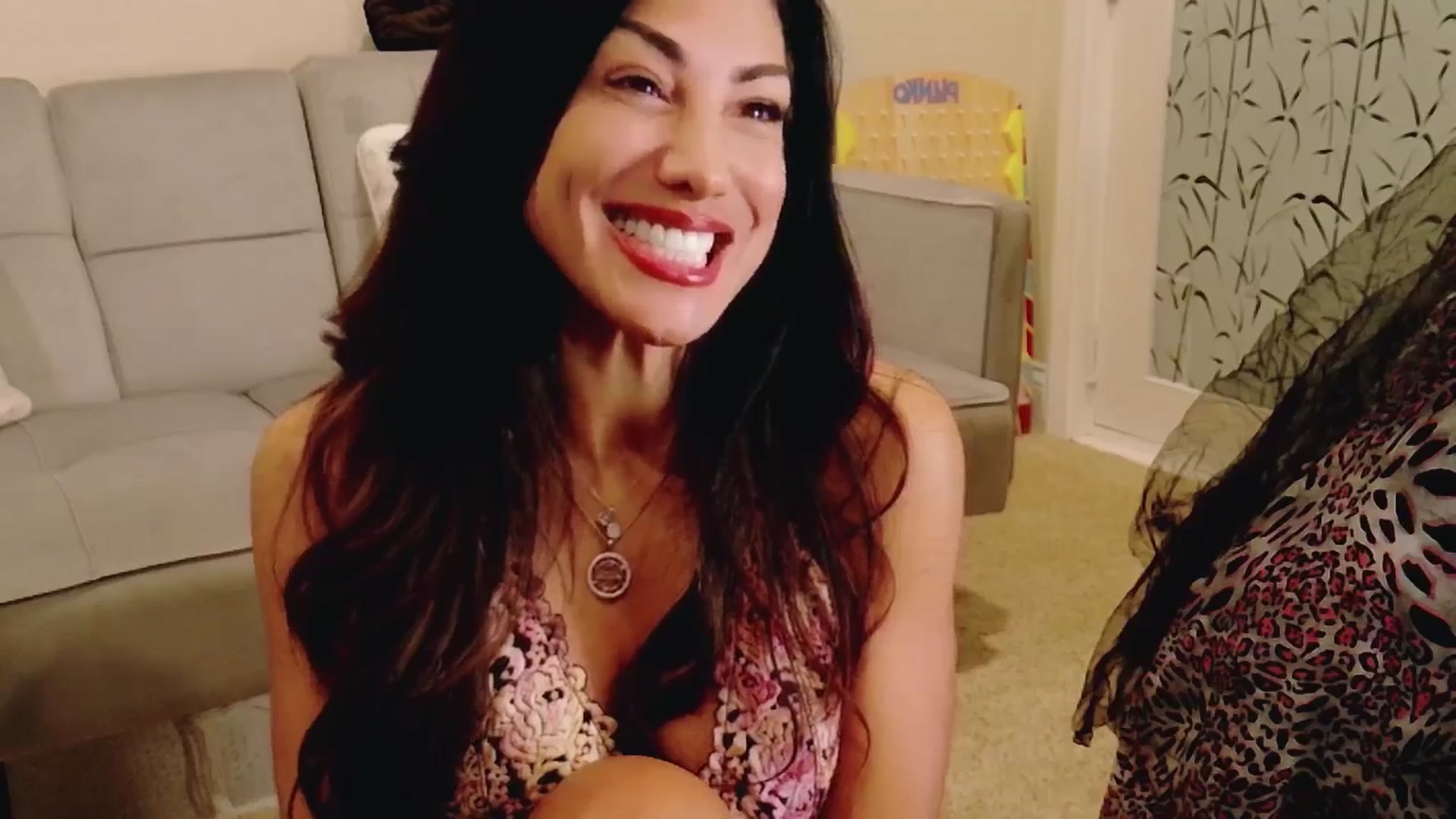 Gallery image thumbnail from tianad143's myfreecams stream on, 12/13/2025, 07:43 image 16 of 20