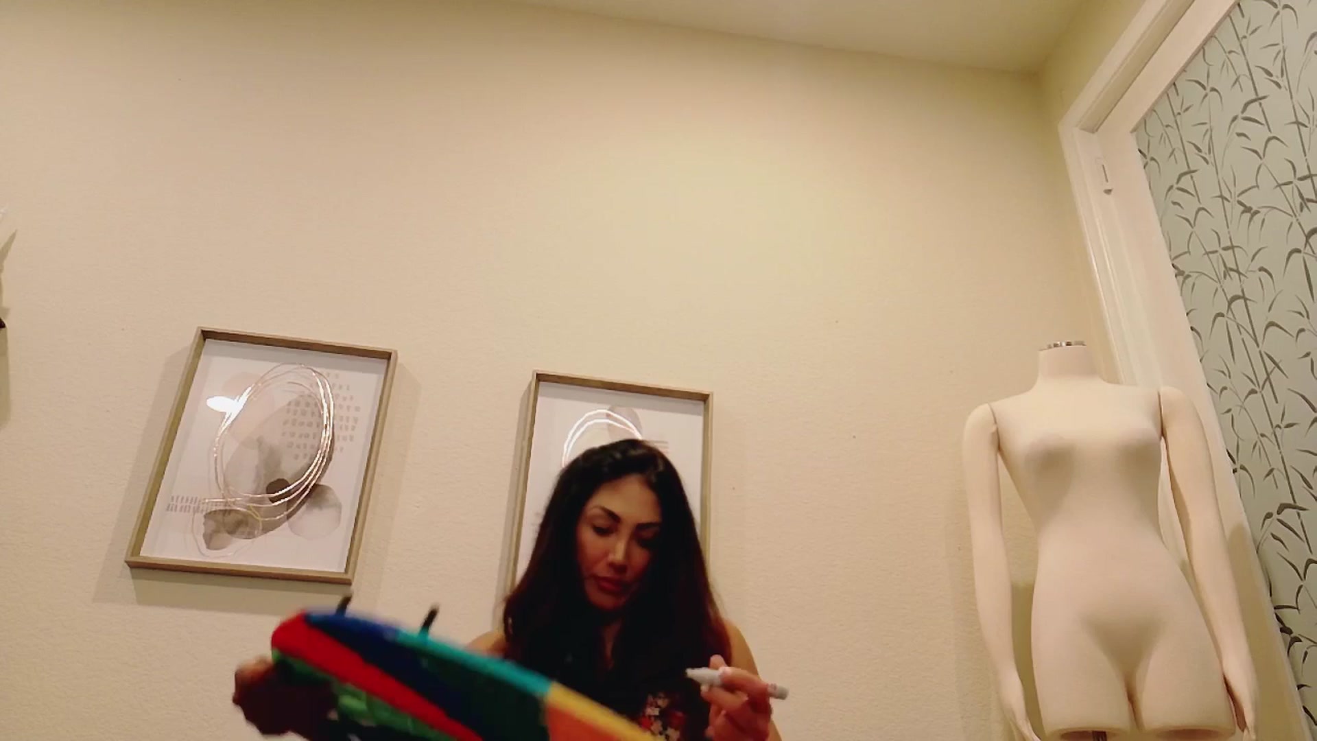 Gallery image thumbnail from tianad143's myfreecams stream on, 04/17/2026, 06:56 image 11 of 20
