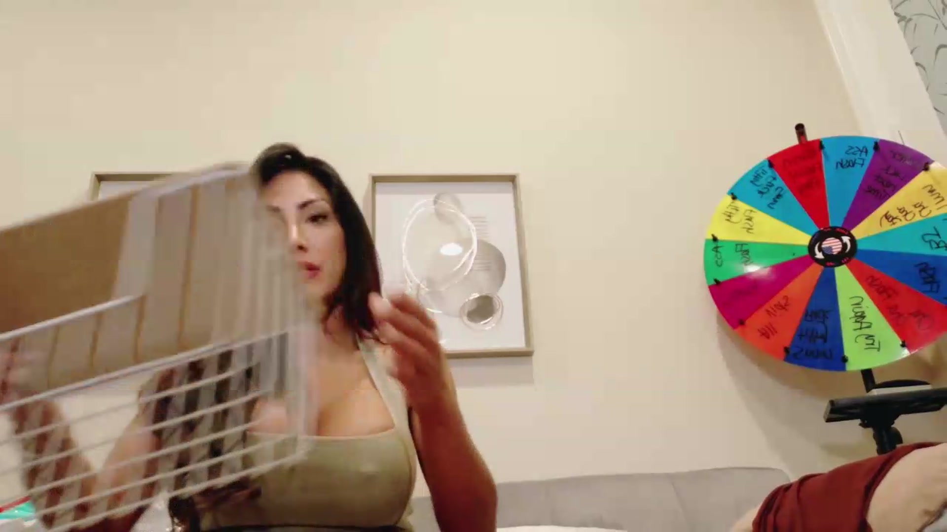 Gallery image thumbnail from tianad143's myfreecams stream on, 05/24/2026, 04:08 image 17 of 20