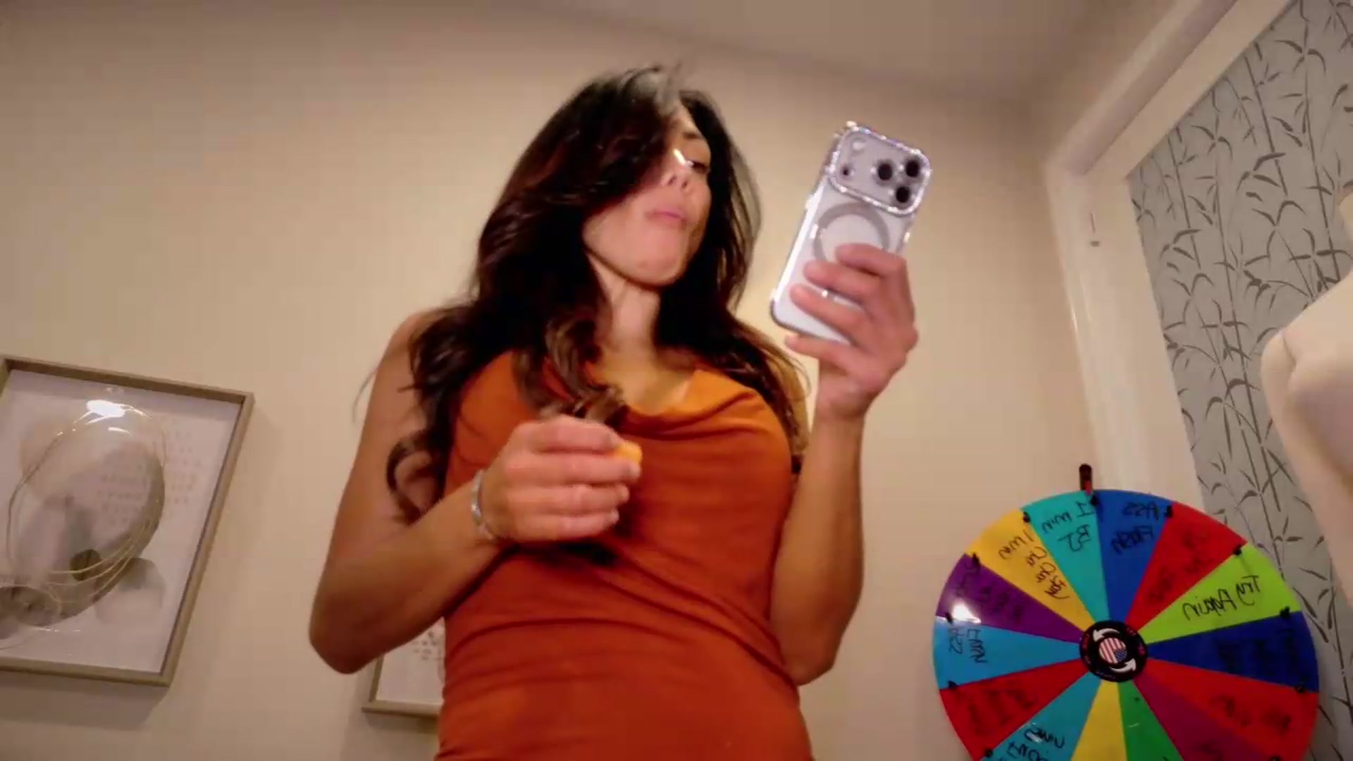 Gallery image thumbnail from tianad143's myfreecams stream on, 06/10/2026, 05:38 image 13 of 20