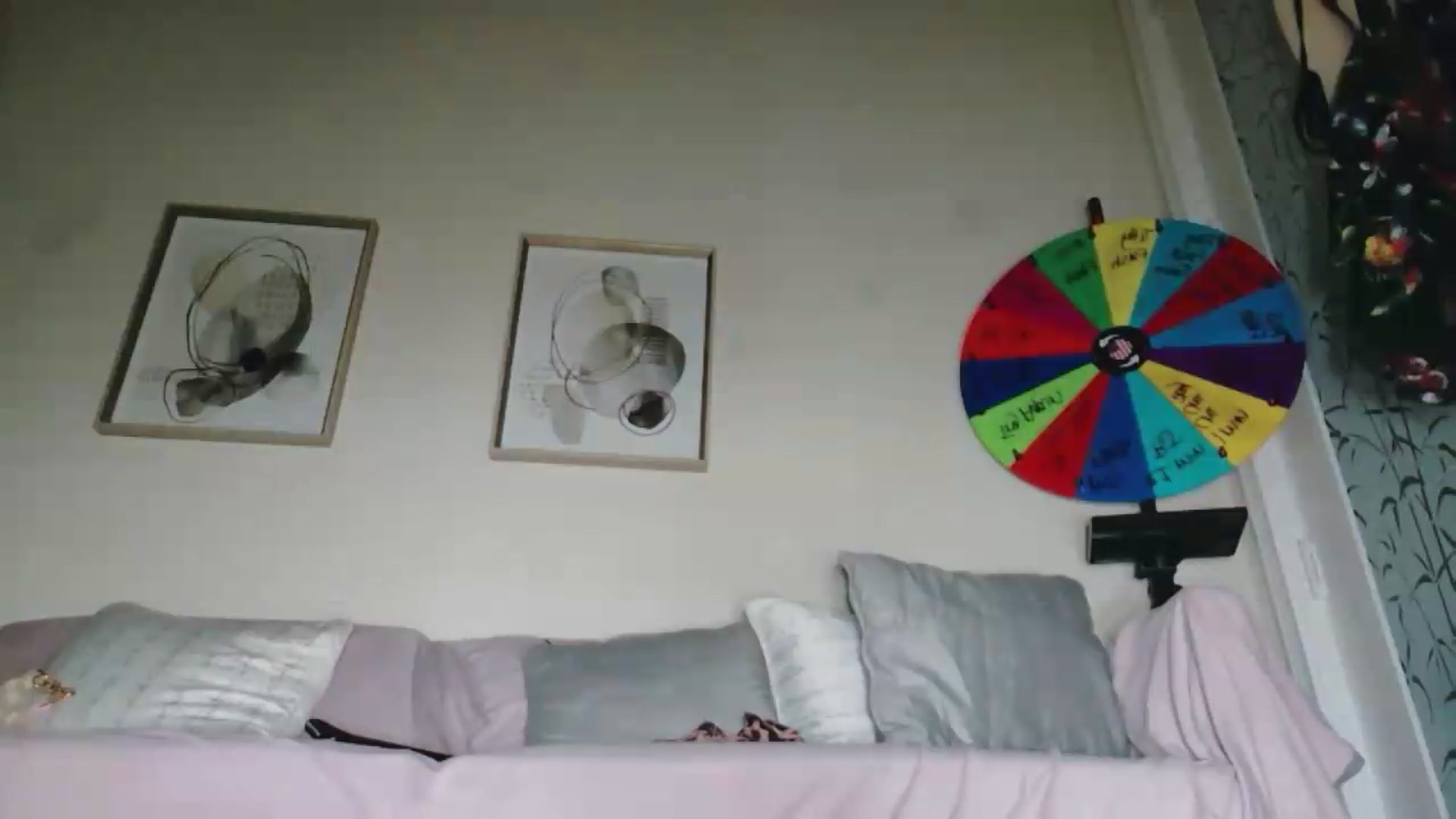 Gallery image thumbnail from tianad143's myfreecams stream on, 07/01/2026, 06:58 image 13 of 20