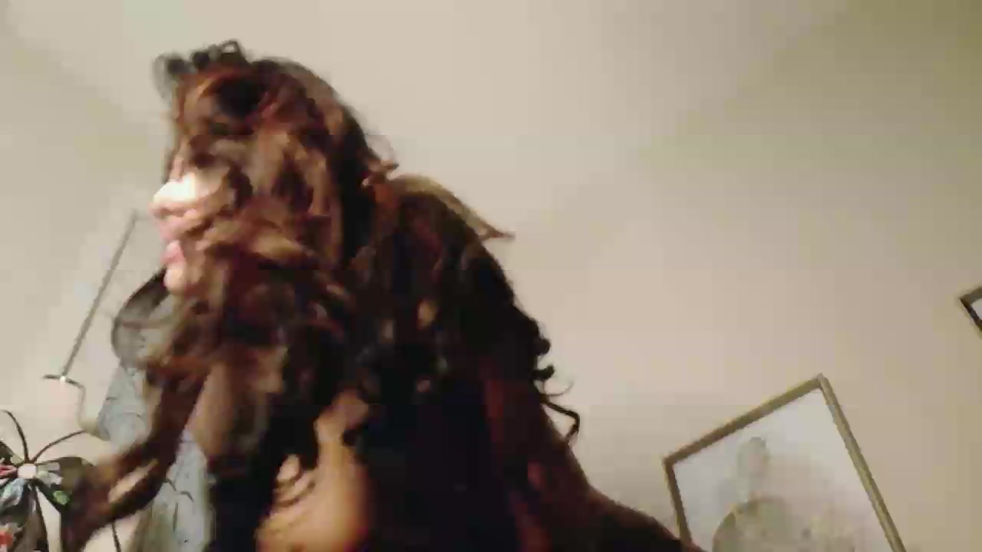 Gallery image thumbnail from tianad143's myfreecams stream on, 07/08/2026, 07:32 image 12 of 20