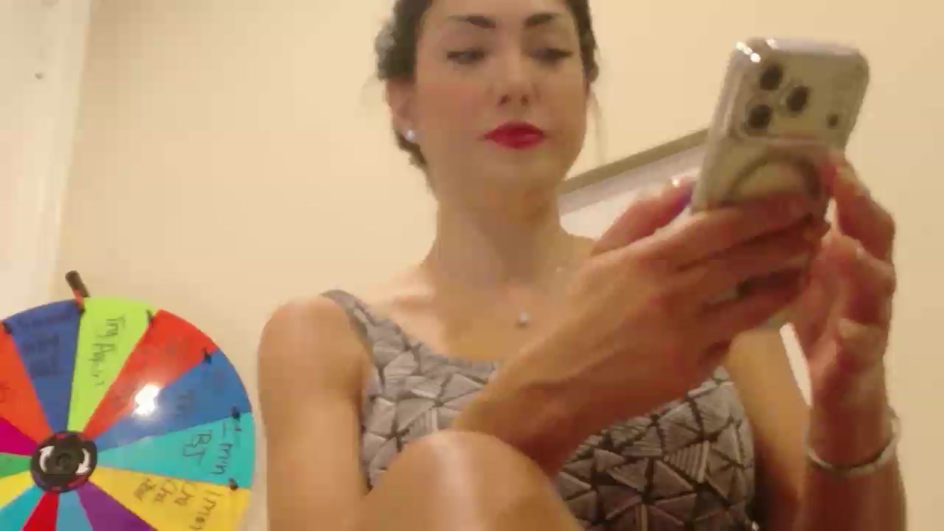 Gallery image thumbnail from tianad143's myfreecams stream on, 08/19/2026, 05:24 image 20 of 20