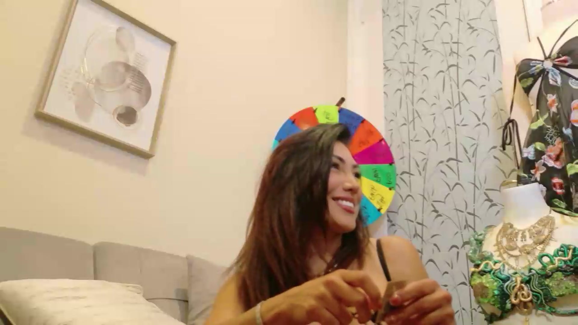 Gallery image thumbnail from tianad143's myfreecams stream on, 08/26/2026, 06:01 image 12 of 20