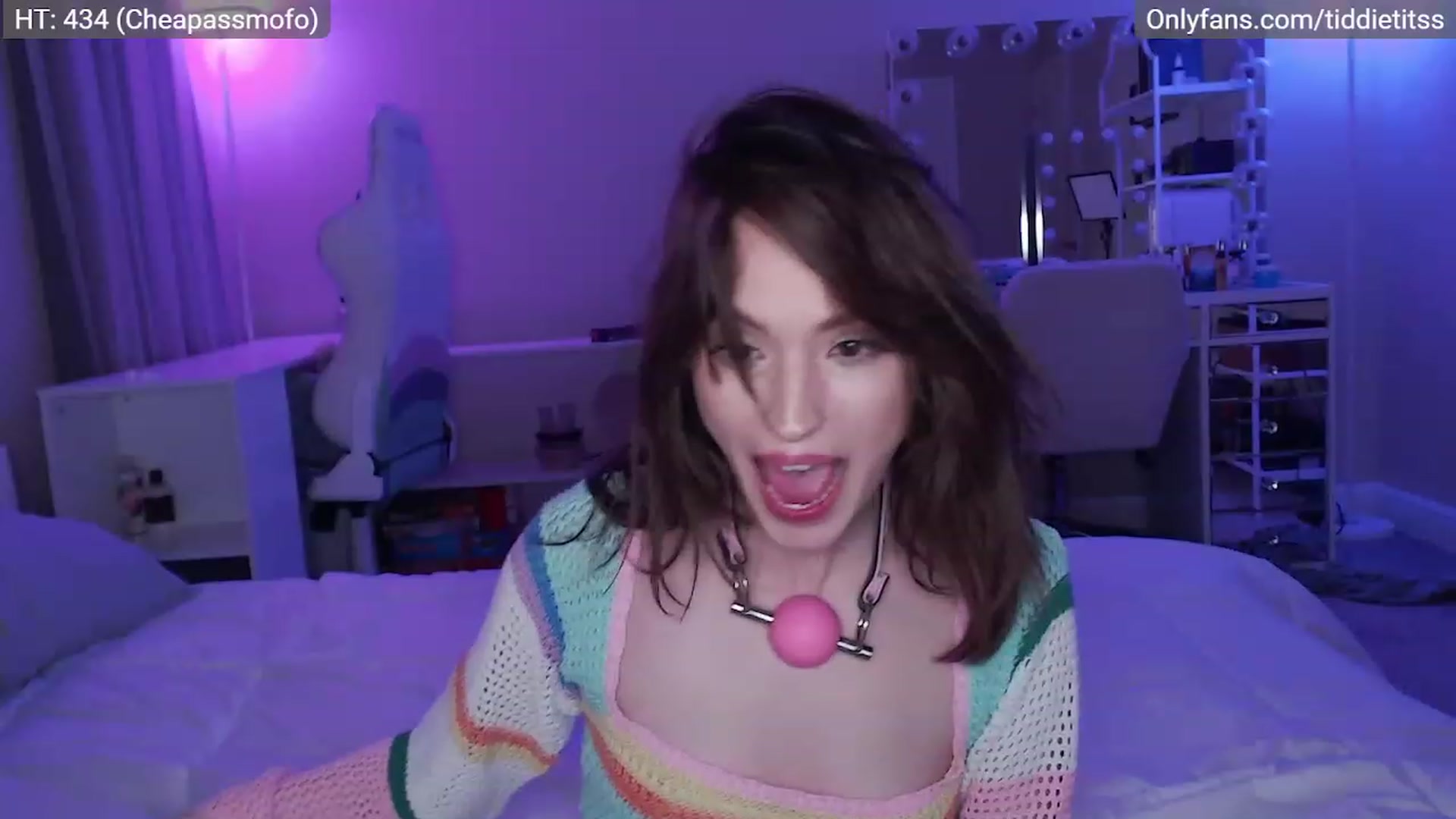 Gallery image thumbnail from tiddietitss's myfreecams stream on, 01/02/2023, 04:17 image 7 of 20