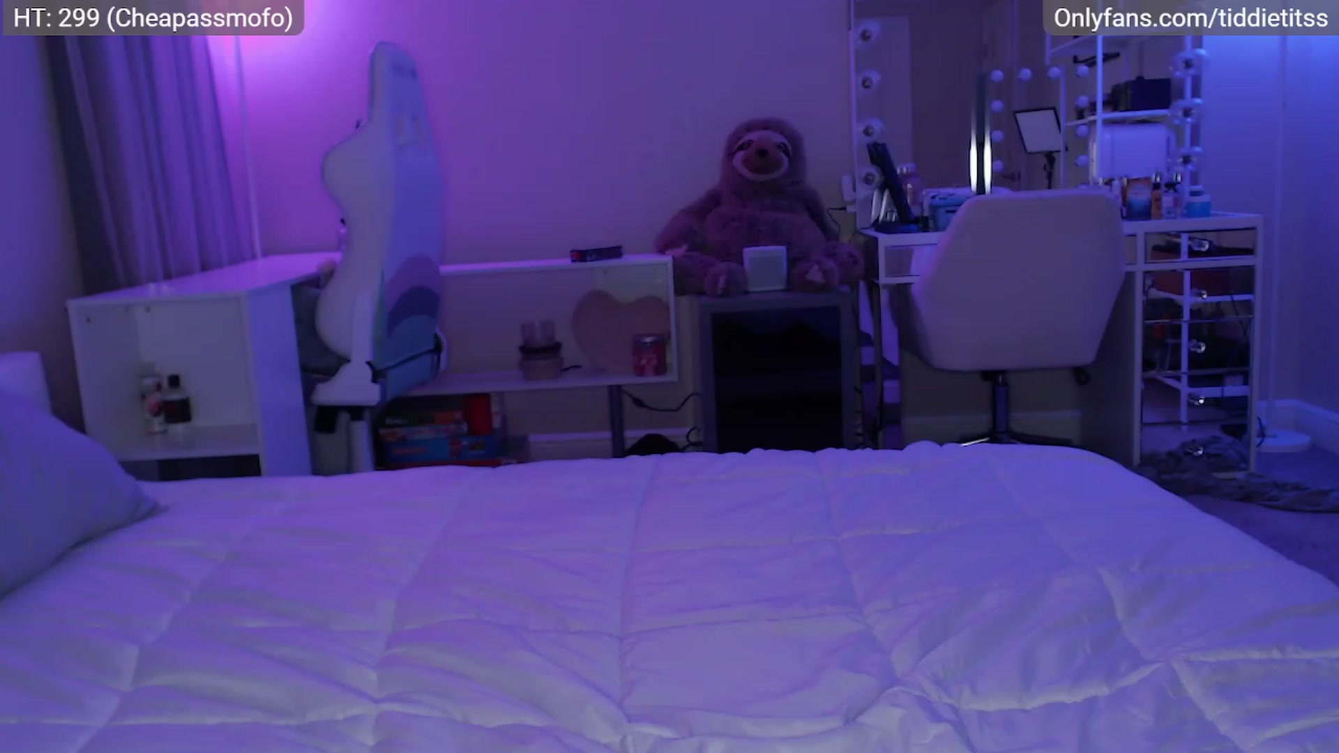 Gallery image thumbnail from tiddietitss's myfreecams stream on, 01/02/2023, 04:17 image 3 of 20
