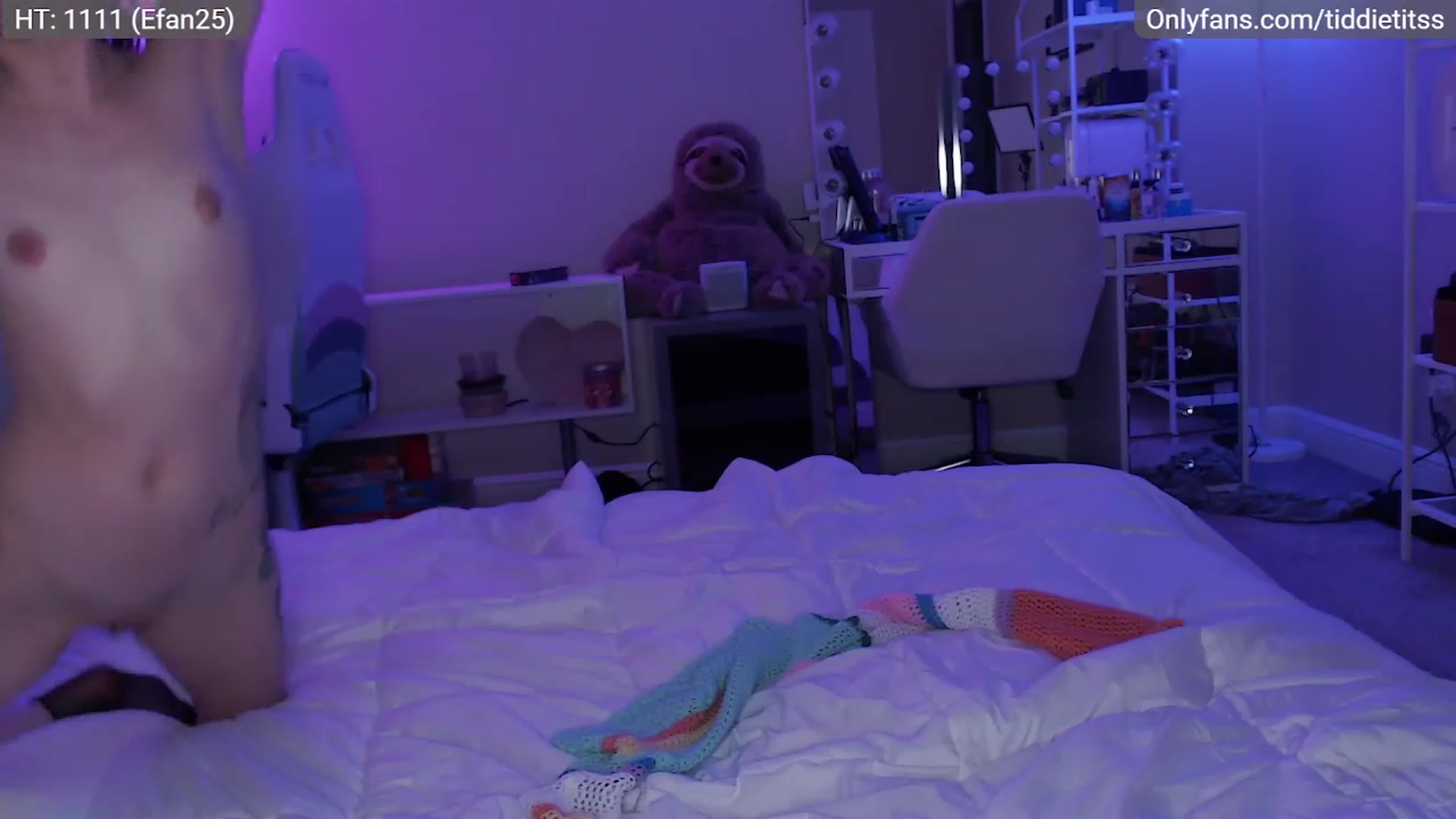 Gallery image thumbnail from tiddietitss's myfreecams stream on, 01/02/2023, 04:17 image 16 of 20