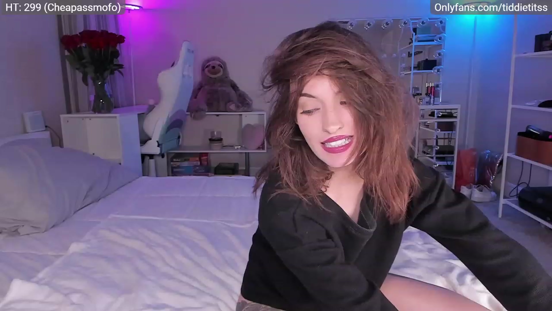 Gallery image thumbnail from tiddietitss's myfreecams stream on, 02/04/2023, 09:25 image 3 of 20