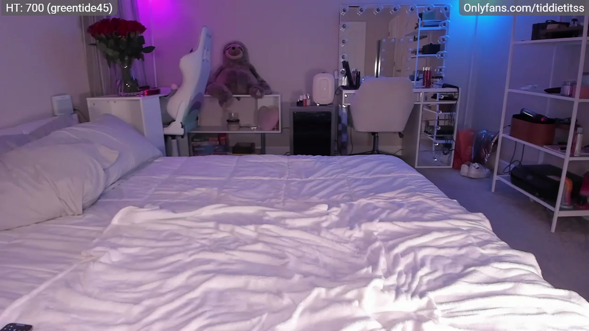 Gallery image thumbnail from tiddietitss's myfreecams stream on, 02/05/2023, 05:44 image 16 of 20