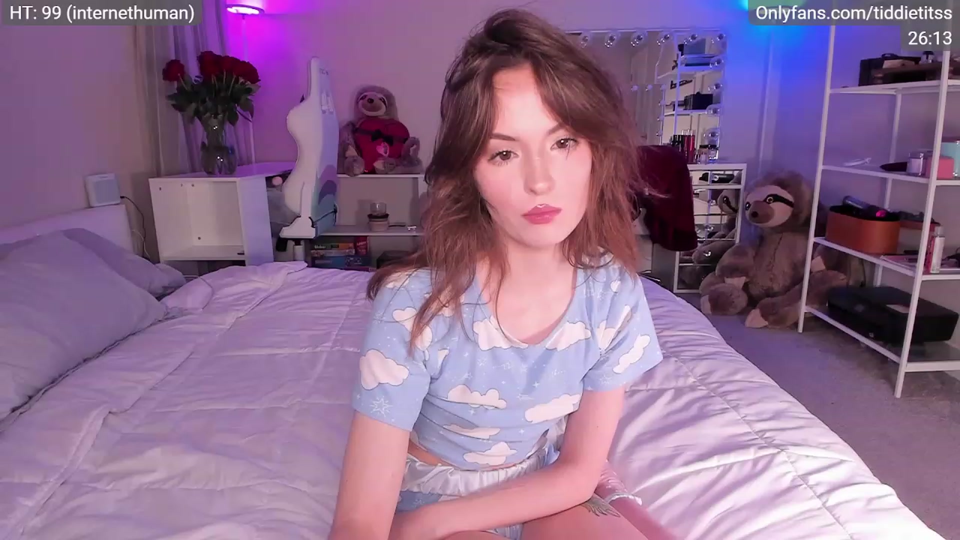 Gallery image thumbnail from tiddietitss's myfreecams stream on, 02/09/2023, 04:23 image 2 of 20