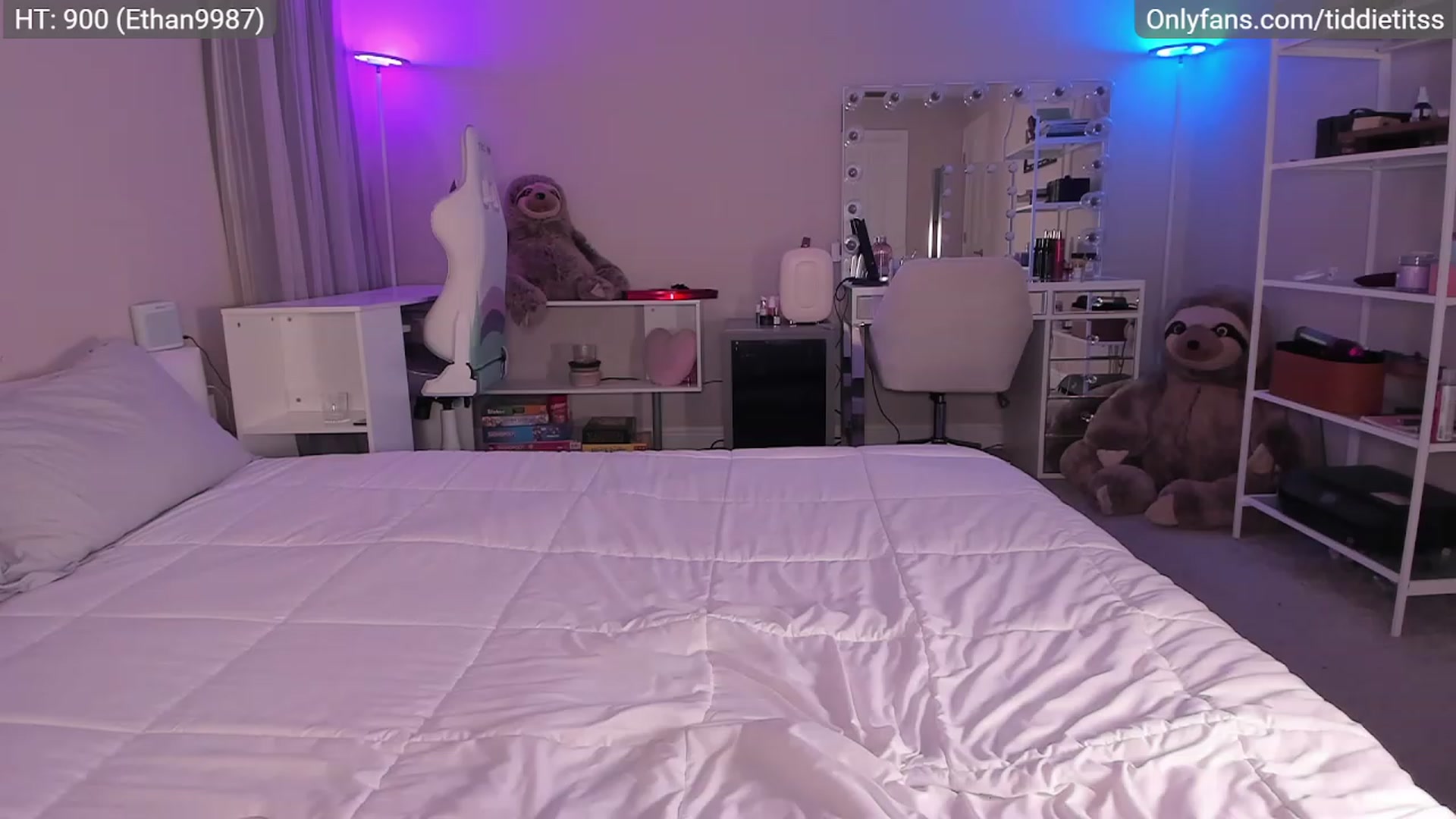 Gallery image thumbnail from tiddietitss's myfreecams stream on, 02/11/2023, 09:54 image 16 of 20